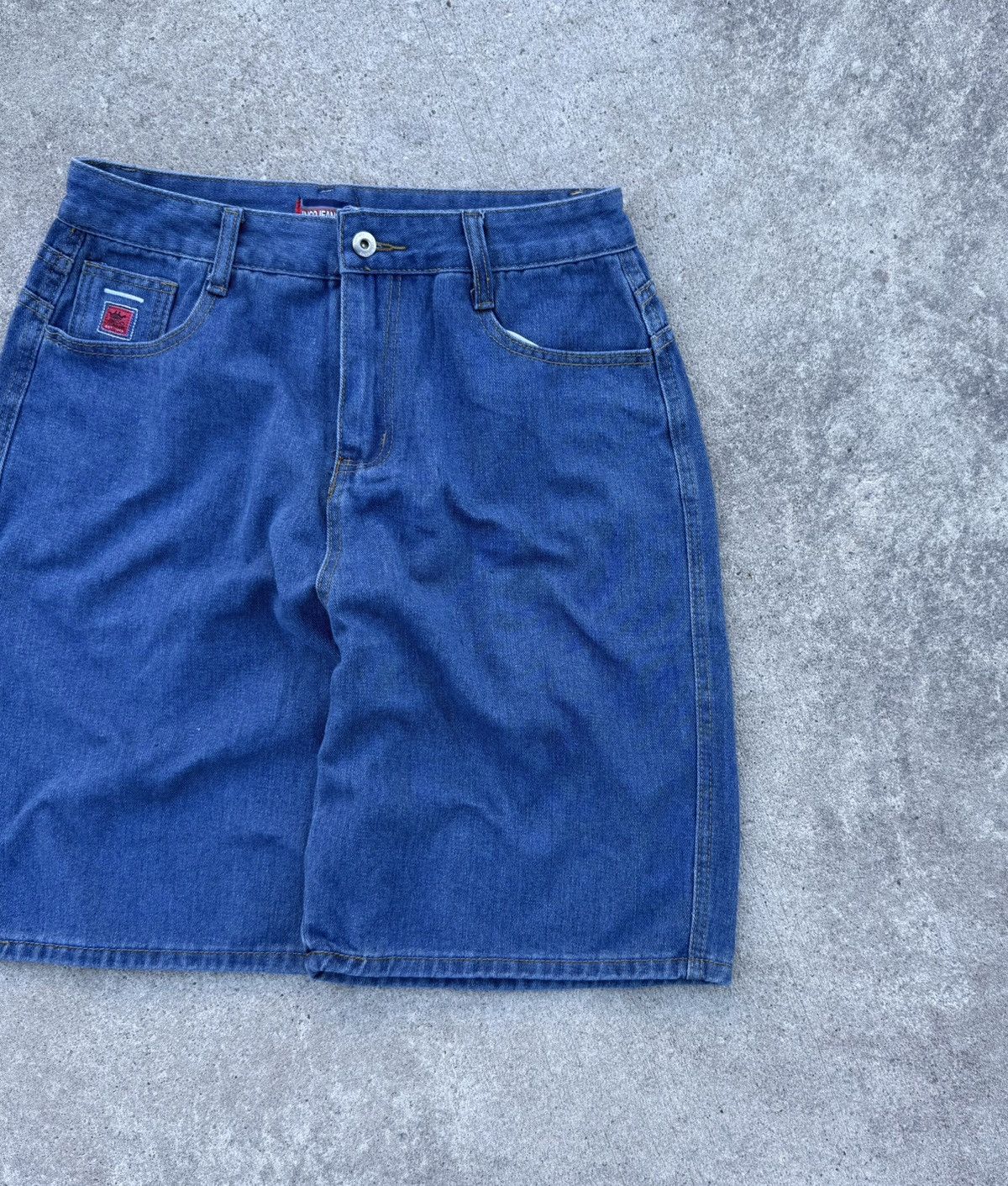 Vintage Vintage Y2K avantgarde streetwear band oversized shorts Size US 32 / EU 48 - 9 Thumbnail
