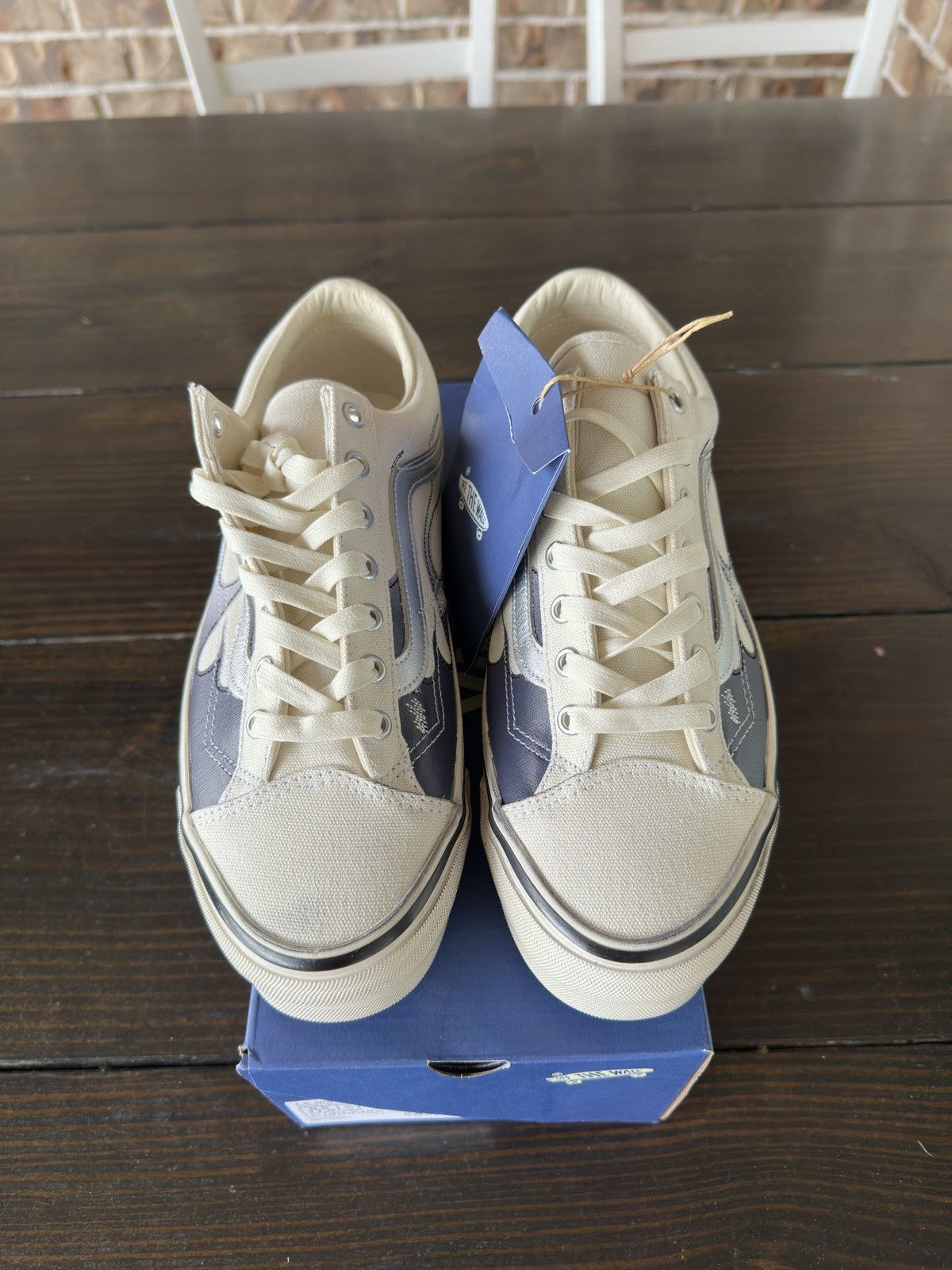 Vans Vans Old Skool Archive Flame Pack White Size US 9 / EU 42 - 2 Thumbnail