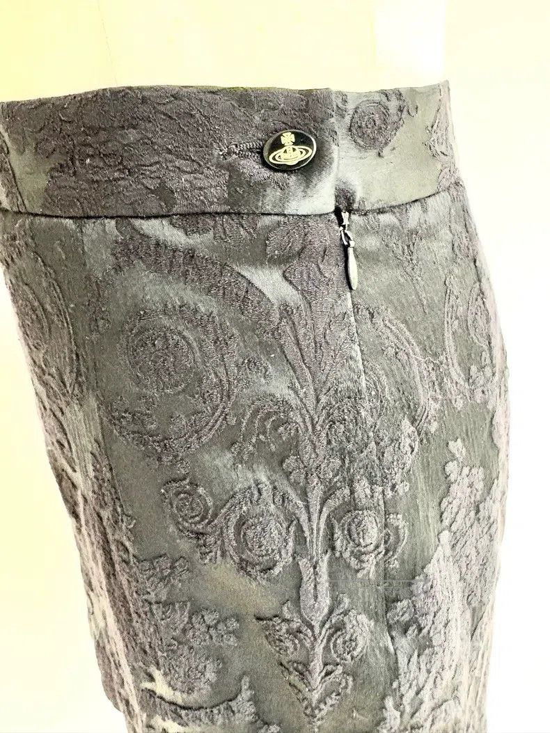 Vivienne Westwood Vivienne Westwood Vintage Black Silk Relief Half Skirt Size 26" / US 2 / IT 38 - 6 Thumbnail