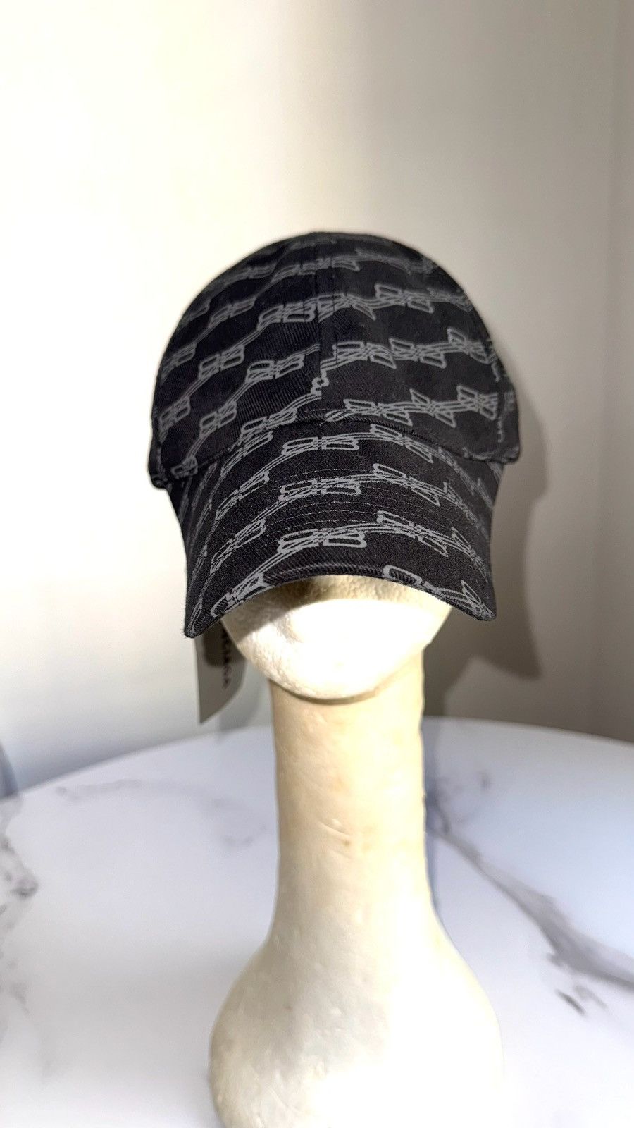 Balenciaga Balenciaga BB Monogram Black Baseball Cap Size ONE SIZE - 2 Thumbnail