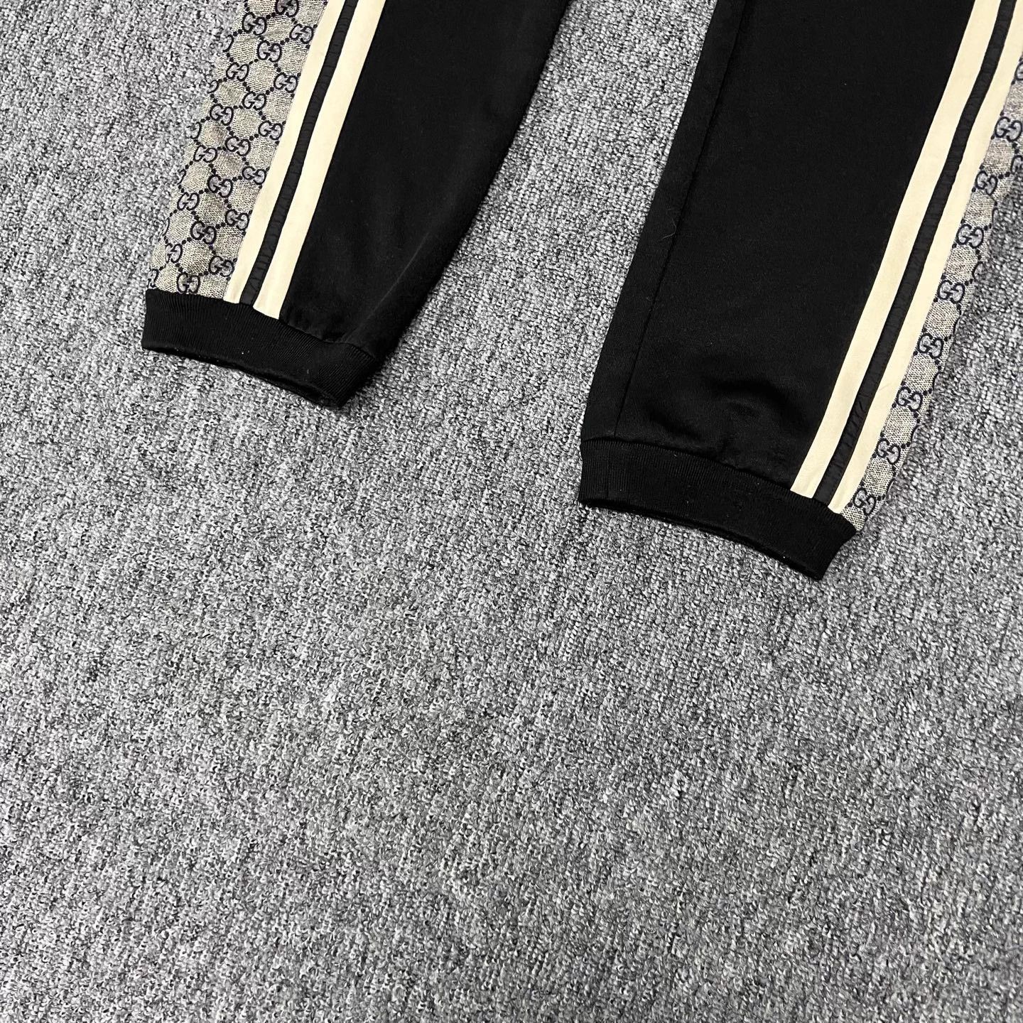 Gucci Gucci Snake Stripe Track Pants XS 99 New Size US 28 / EU 44 - 4 Thumbnail