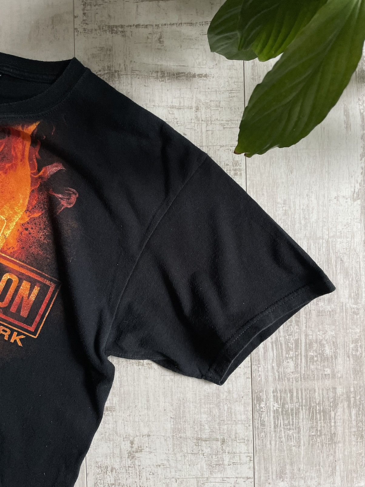Harley Davidson × Vintage Vintage Harley Davidson Fire Logo T-Shirt England Motorcycle Size US L / EU 52-54 / 3 - 10 Thumbnail