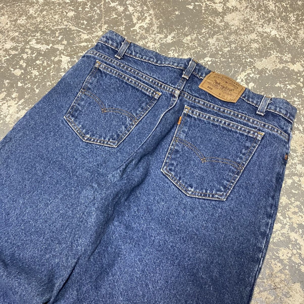 Levi's × Vintage Vintage Levi’s 550 Relaxed Fit Blue Dark Denim Jeans USA 90s Size US 36 / EU 52 - 9 Thumbnail