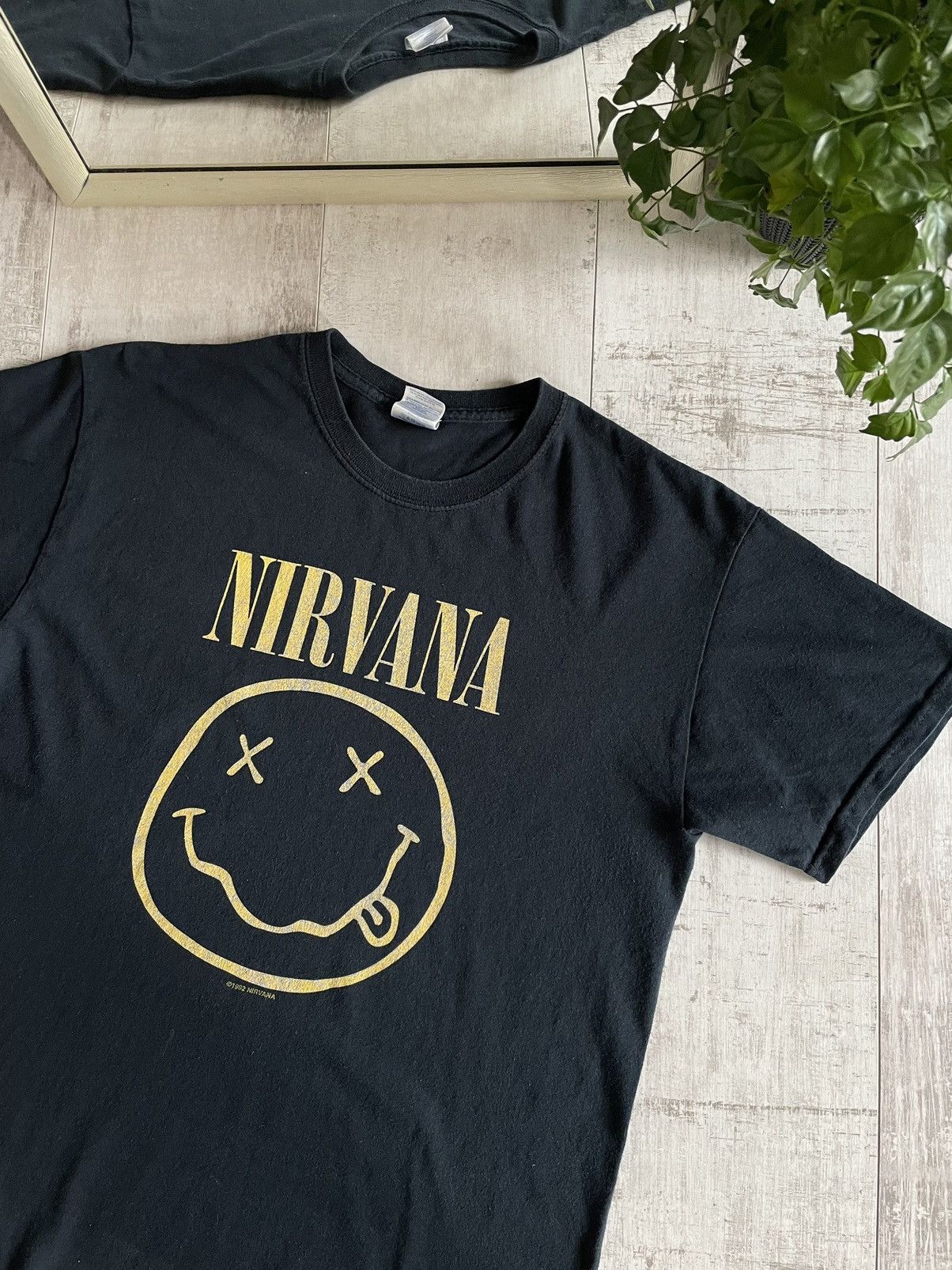 Band Tees × Nirvana × Vintage Vintage Nirvana 1992 Smile Logo T-Shirt Reprint Curt Cobain Size US M / EU 48-50 / 2 - 5 Thumbnail
