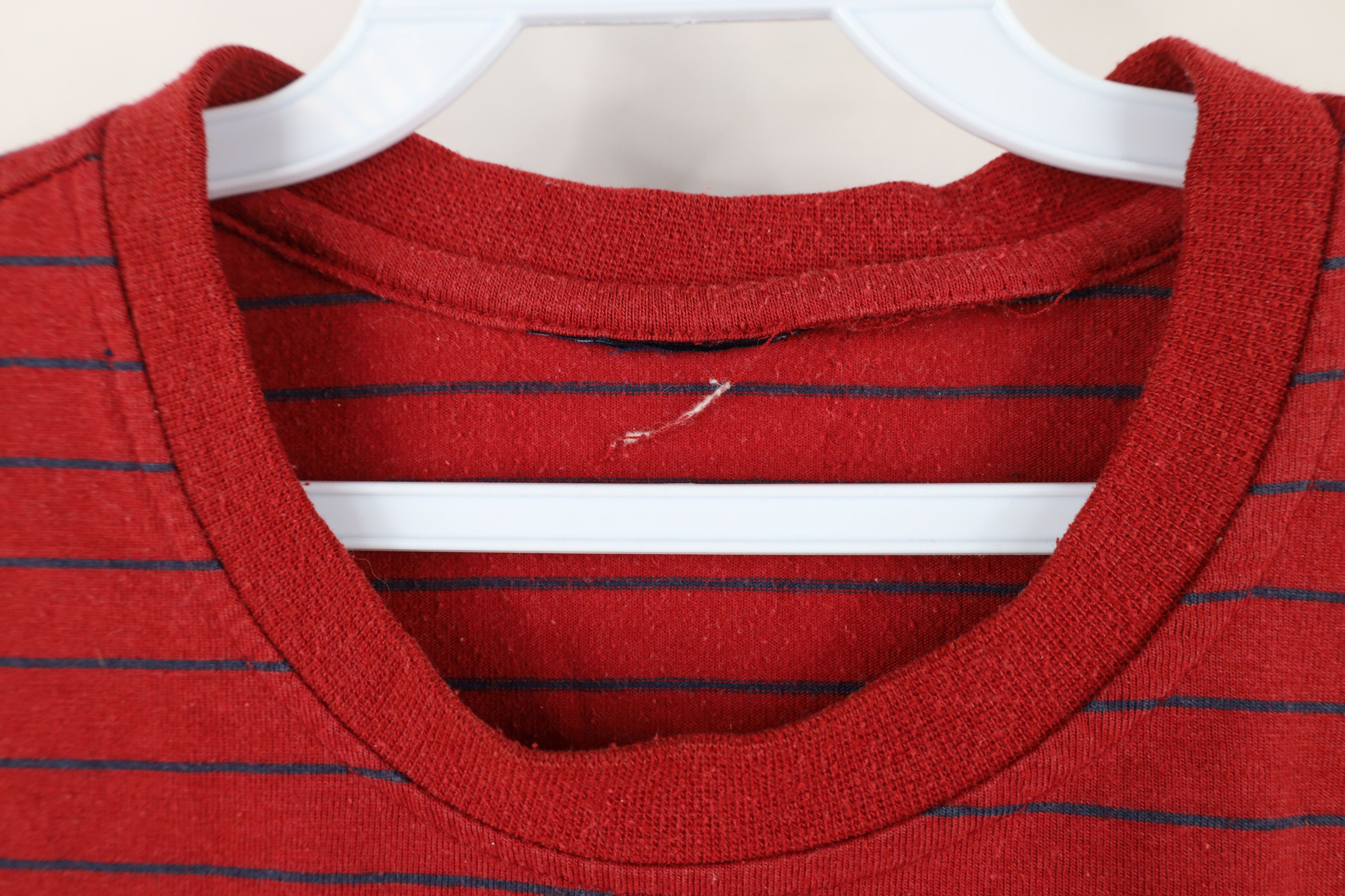 Vintage Vintage 90s Streetwear Striped Short Sleeve T-Shirt Red Size US M / EU 48-50 / 2 - 8 Thumbnail