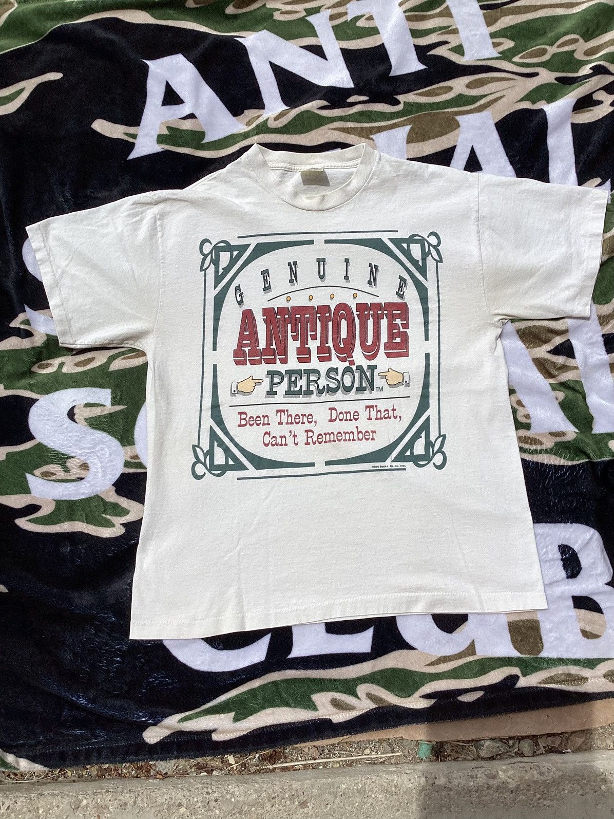 Other × Vintage Vintage 1993 genuine, antique person, single stitch T-shirt Size US L / EU 52-54 / 3 - 1 Thumbnail