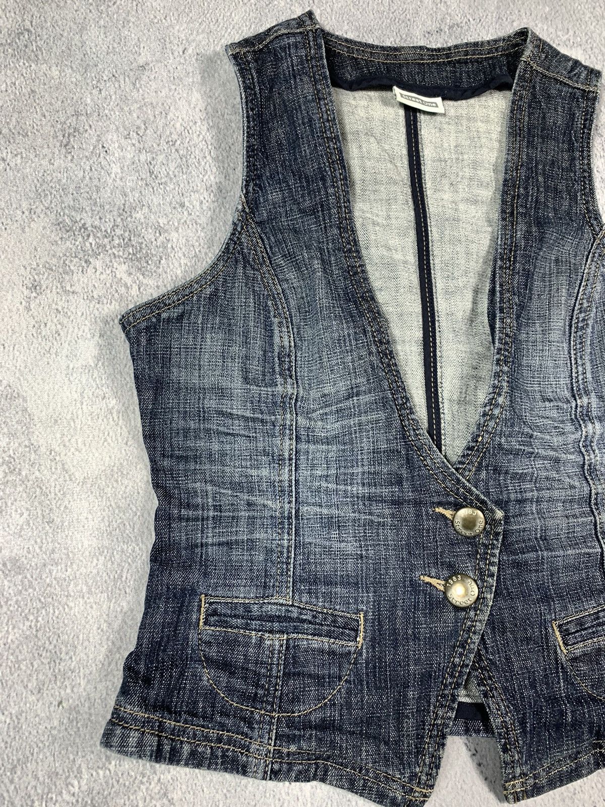 Japanese Brand × Vintage Vintage 90s Denim Japanese vest tank top streetwear UK 12 Size M / US 6-8 / IT 42-44 - 2 Thumbnail