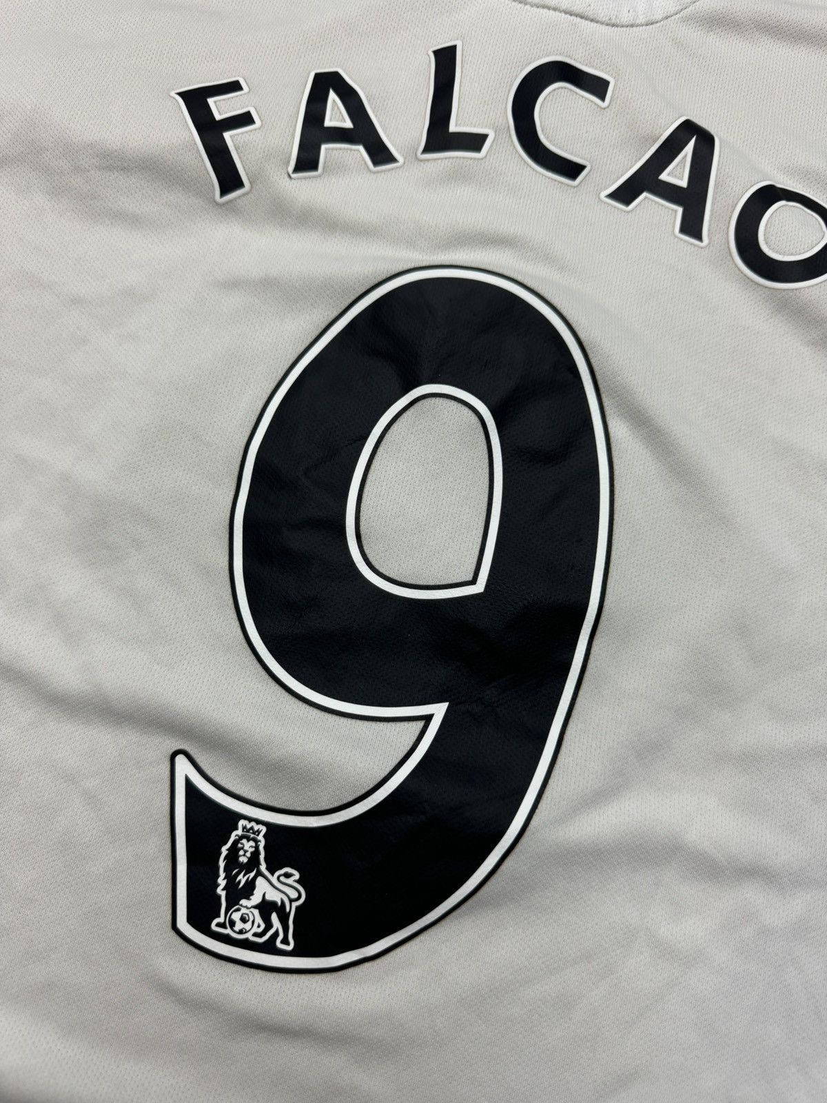 Nike Rare vintage Manchester United Nike soccer jersey Falcao Size US XL / EU 56 / 4 - 17 Thumbnail