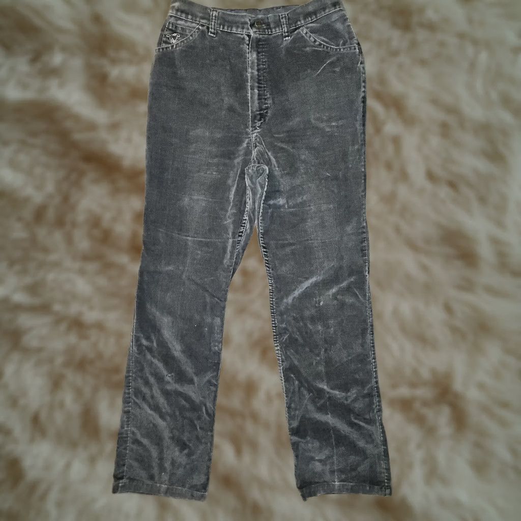 Wrangler VINTAGE Wrangler Corduroy Straight Leg Pants Women's 14 Gray Western USA Regular Inseam 30 in Logo Embroidered Pockets Vintage Women's Pants Size 36" / US 14 / IT 50 - 1 Thumbnail