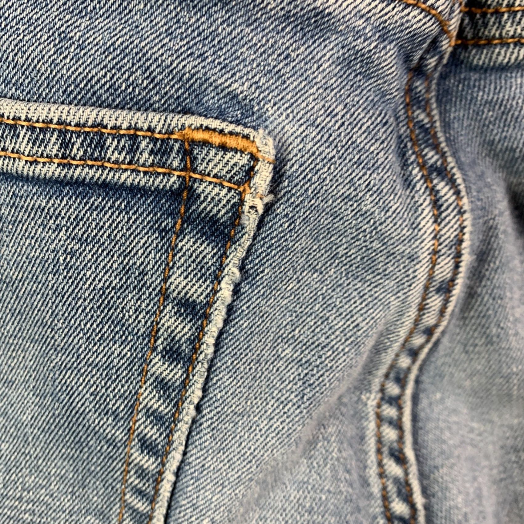 Old Navy Old Navy Jeans Shirt? Size US 30 / EU 46 - 7 Thumbnail