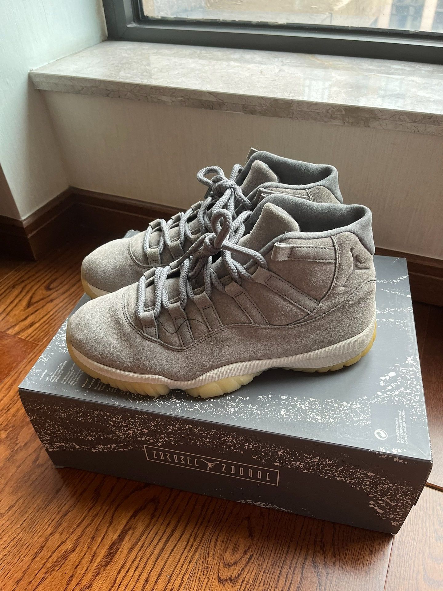 Jordan Brand AJ11 Peak Series Gray Suede Sneakers Size US 9.5 / EU 42-43 - 1 Thumbnail