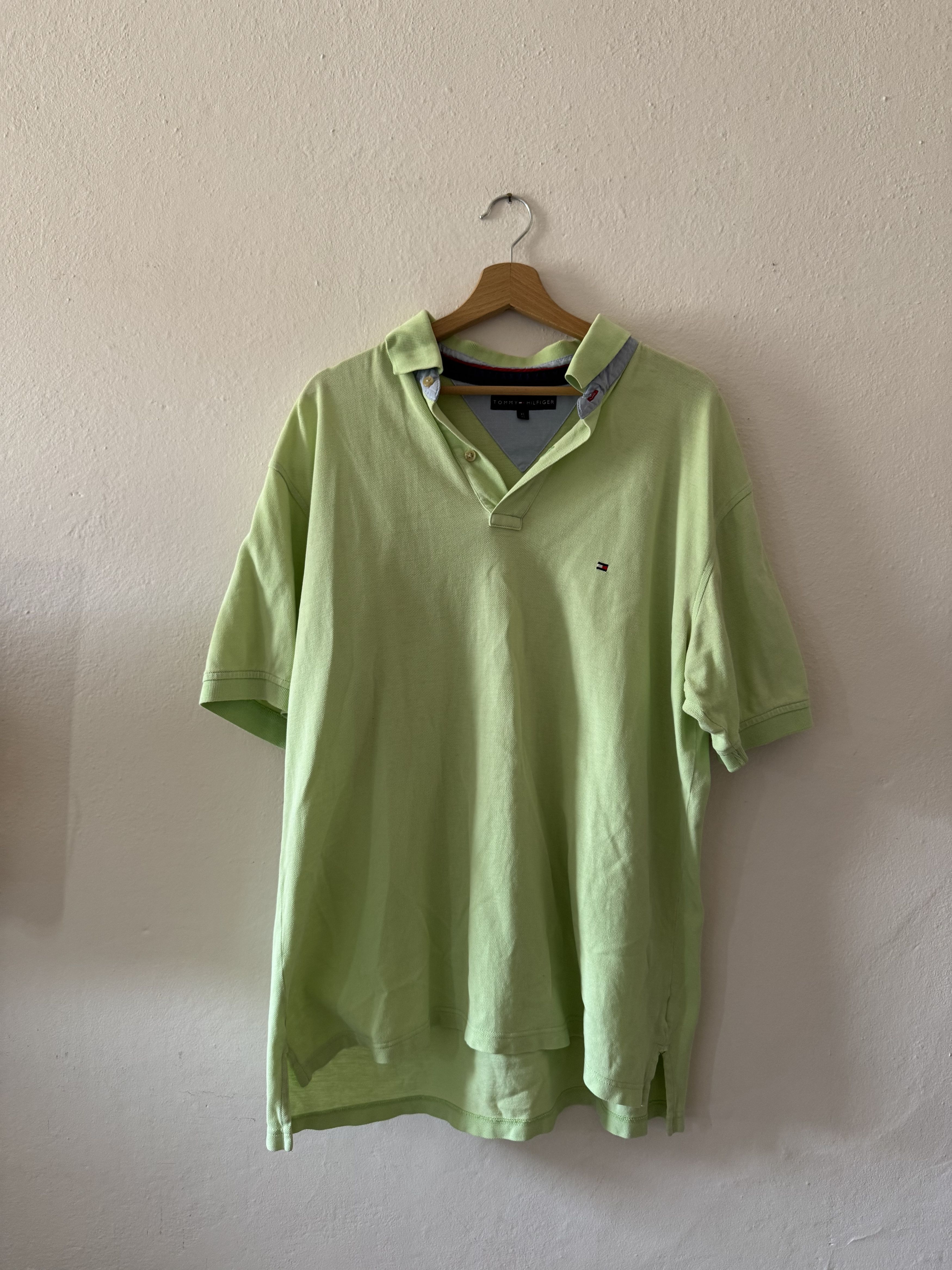 Tommy Hilfiger Tommy Hilfiger Green Short Sleeve Shirt Size US XL / EU 56 / 4 - 1 Thumbnail