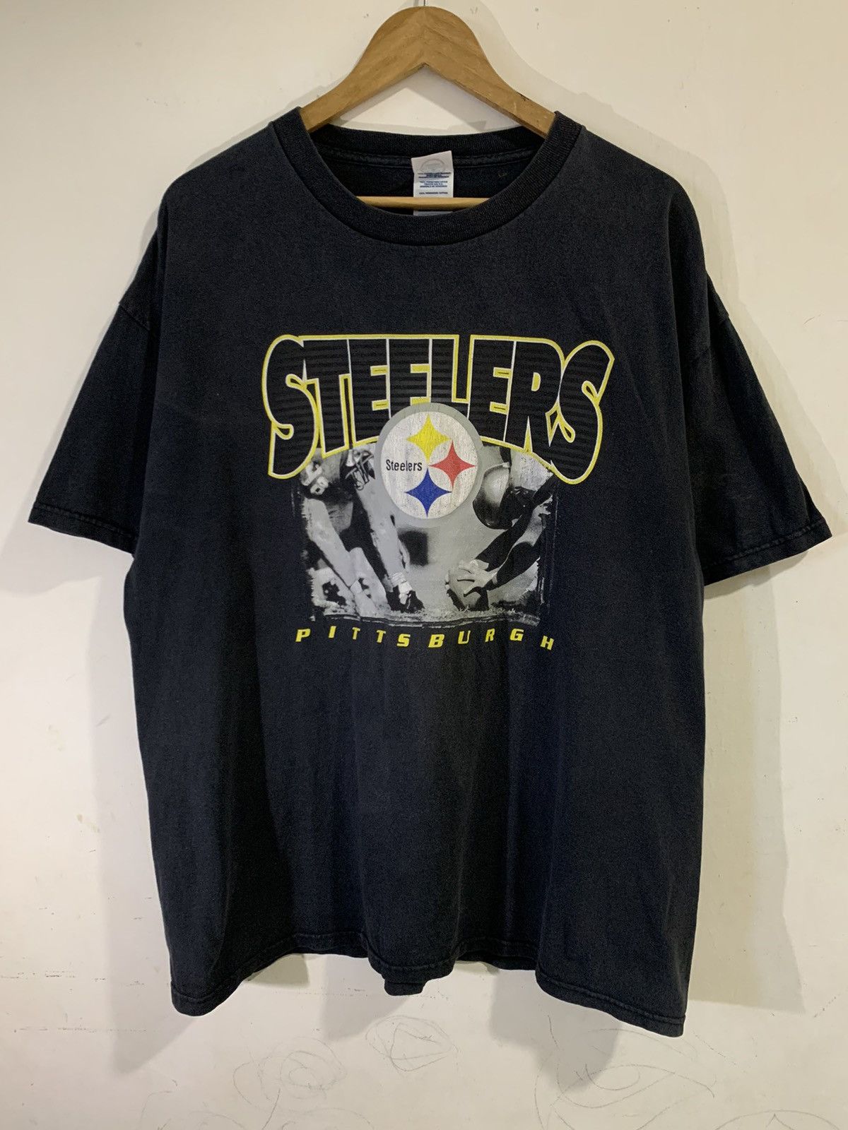 Vintage Vintage Y2K Steelers Pittsburgh Sun Faded Tee Size US XL / EU 56 / 4 - 1 Thumbnail