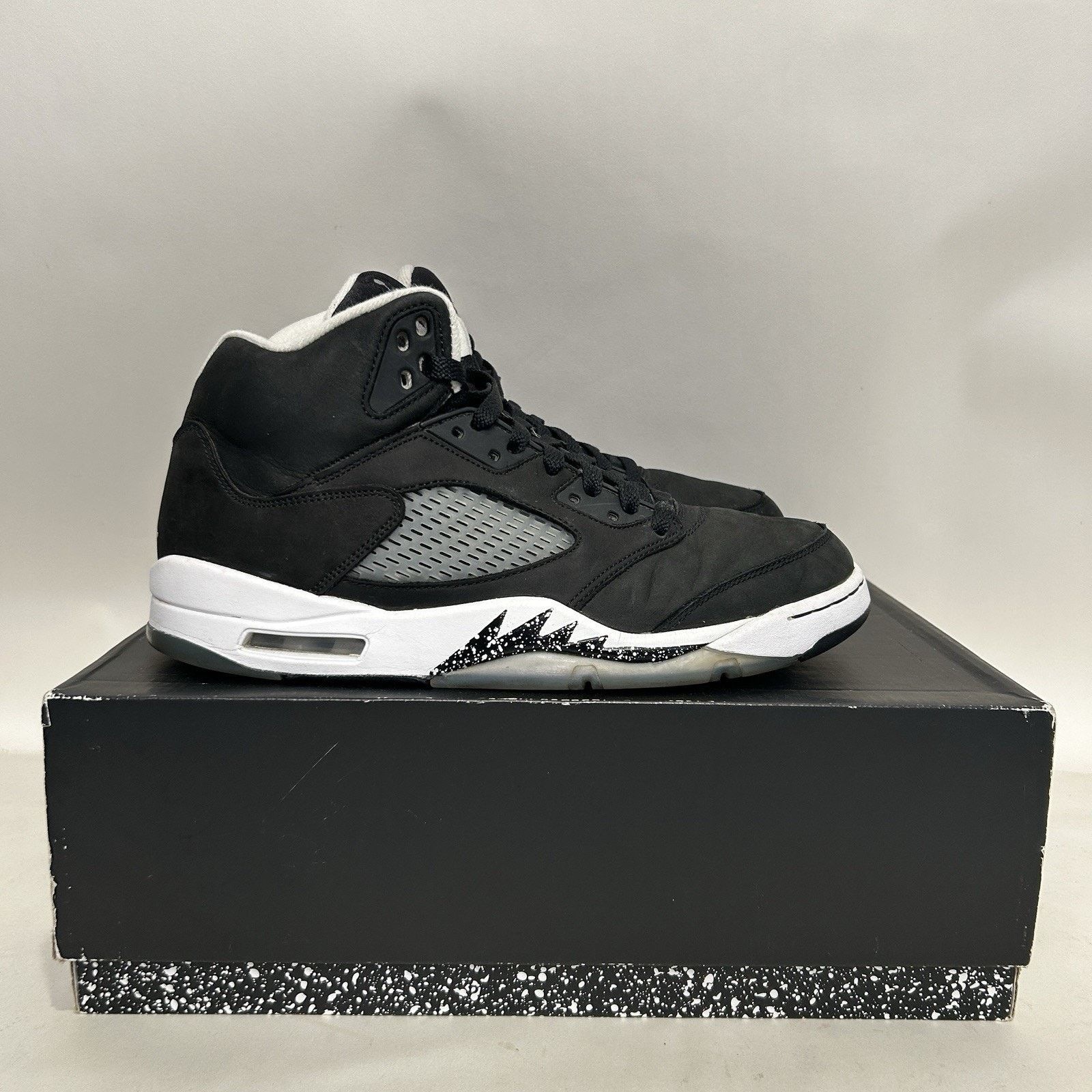 Nike Nike Air Jordan 5 Retro “Moonlight/Oreo” 2021 Size US 10.5 / EU 43-44 - 4 Thumbnail