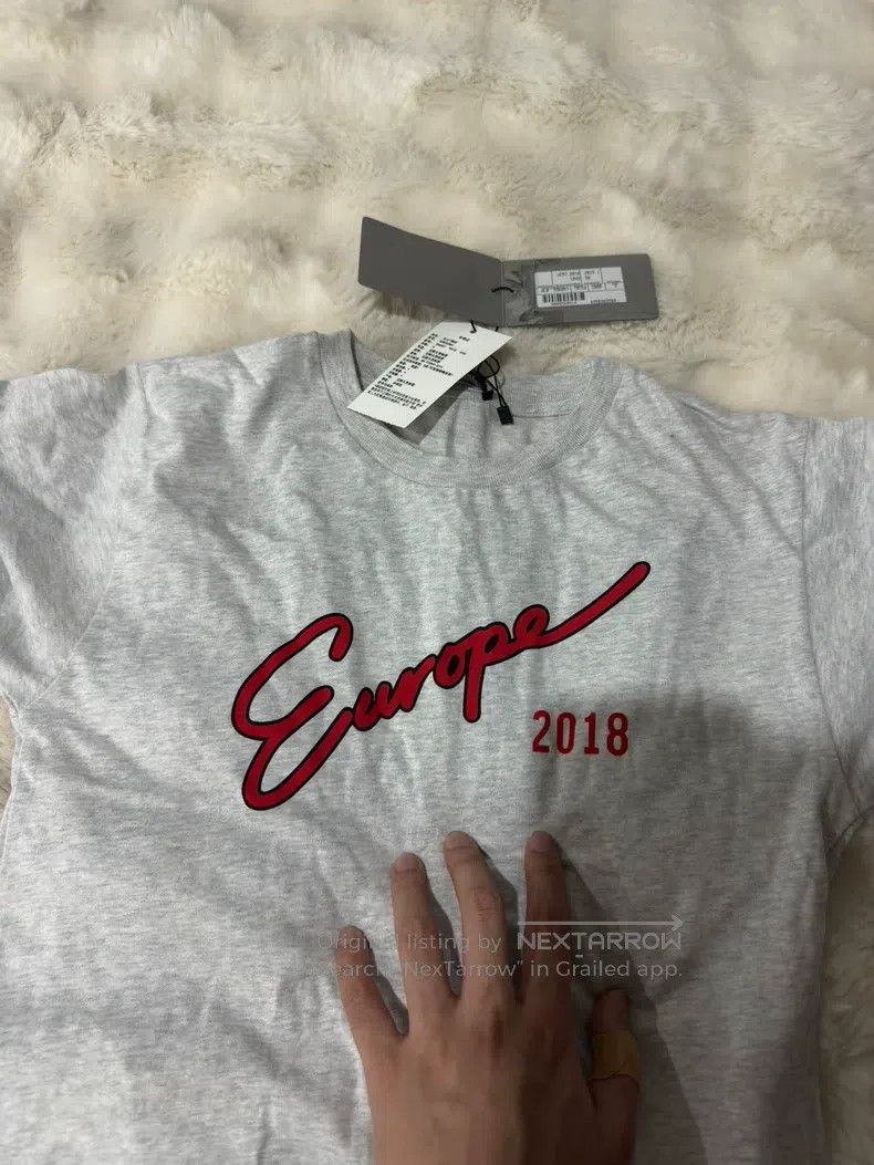Balenciaga Balenciaga Short-sleeve Size US S / EU 44-46 / 1 - 2 Thumbnail