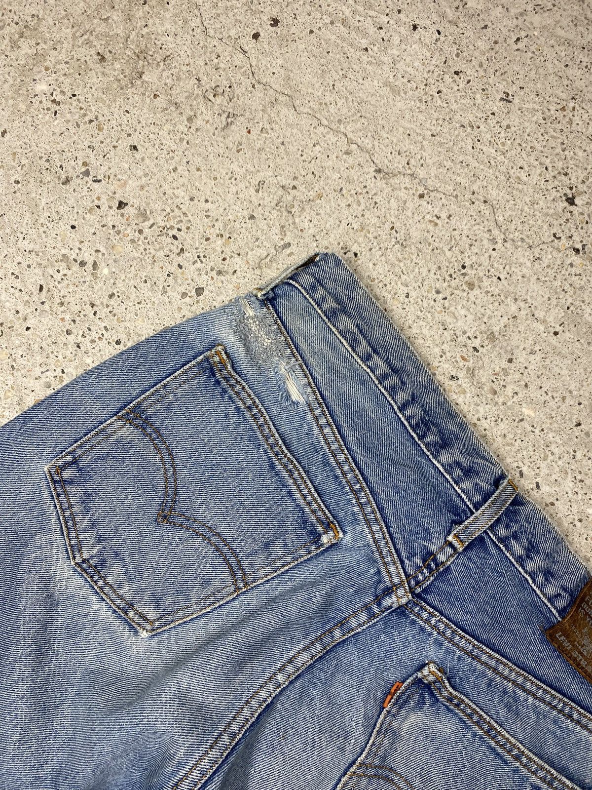 Levi's Levis vintage denim jeans light blue washed distressed Size US 34 / EU 50 - 15 Thumbnail