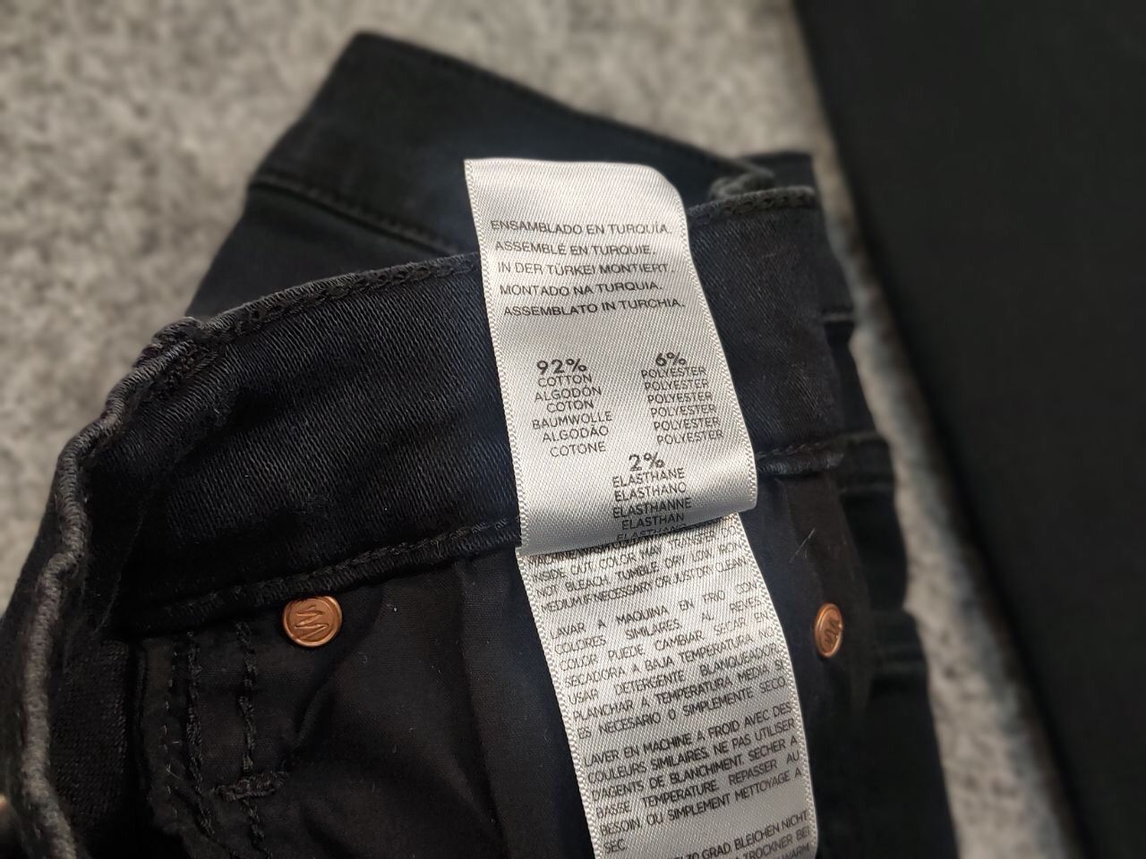 MOTHER Mother Design rascal ankle snippet Black Denim Jeans Size 26" / US 2 / IT 38 - 19 Thumbnail