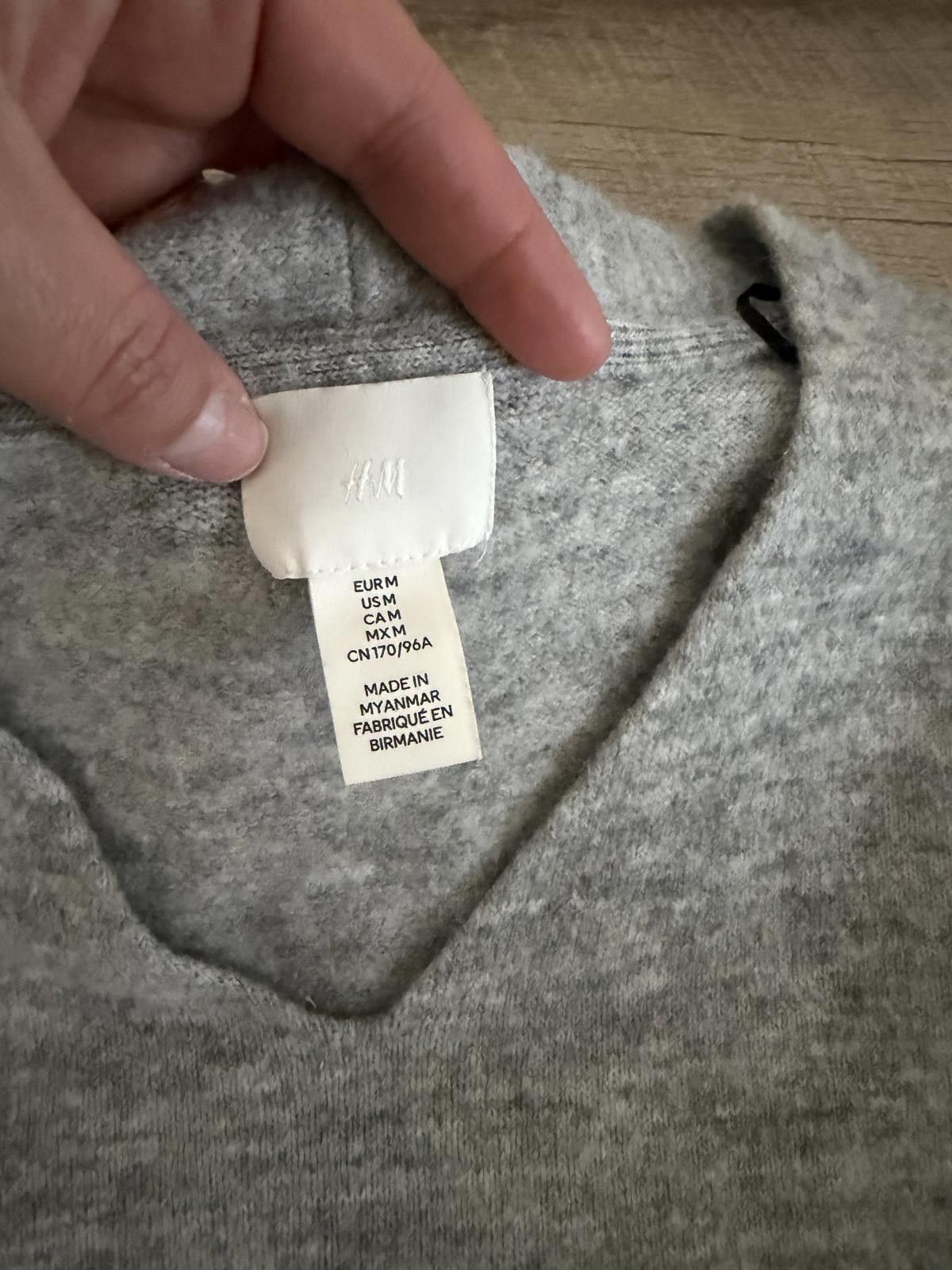 H&M H&M Oversized Sweater for Women's Size M / US 6-8 / IT 42-44 - 4 Thumbnail