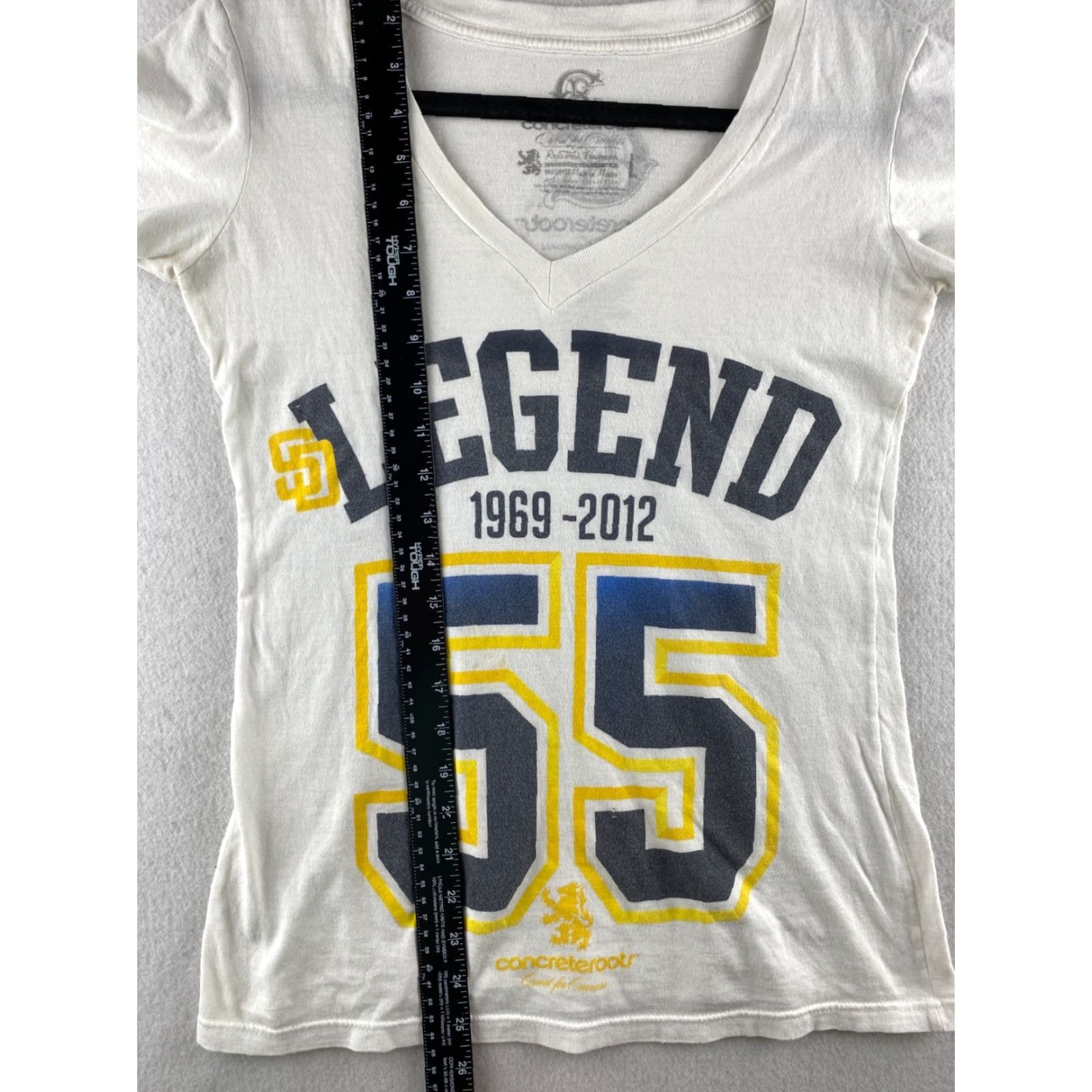 Roots Concrete Roots Shirt Womens L White V-Neck Cap Sleeve San Diego T-Shirt Graphic Size L / US 10 / IT 46 - 6 Thumbnail