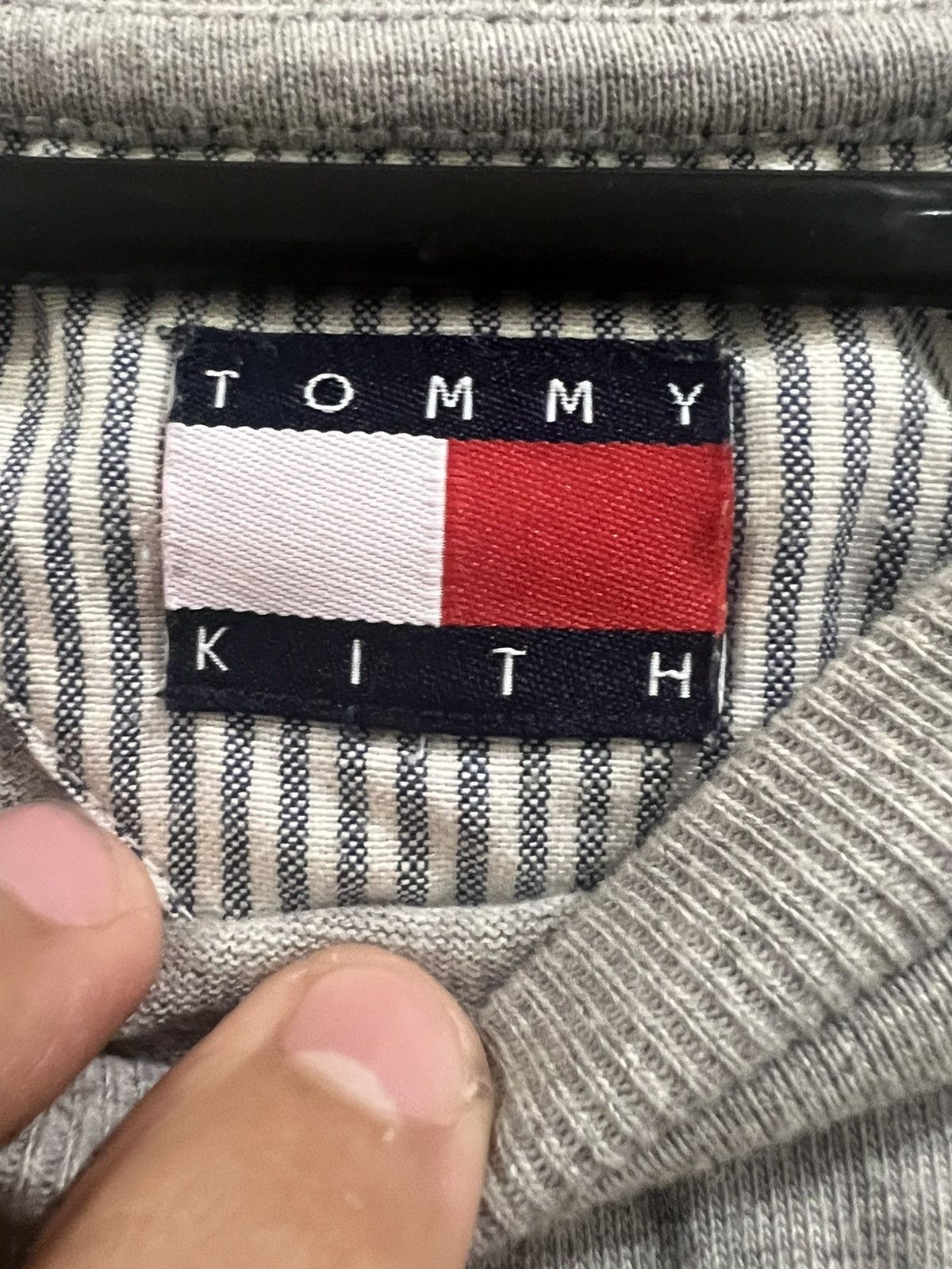 Kith × Tommy Hilfiger Tommy Classic logo mash up tee Size US XXL / EU 58 / 5 - 3 Thumbnail