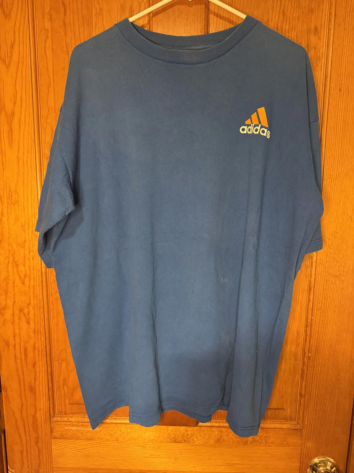 Adidas Vintage Adidas Men's Blue Activewear T-Shirt Size XL Size ONE SIZE - 1 Thumbnail
