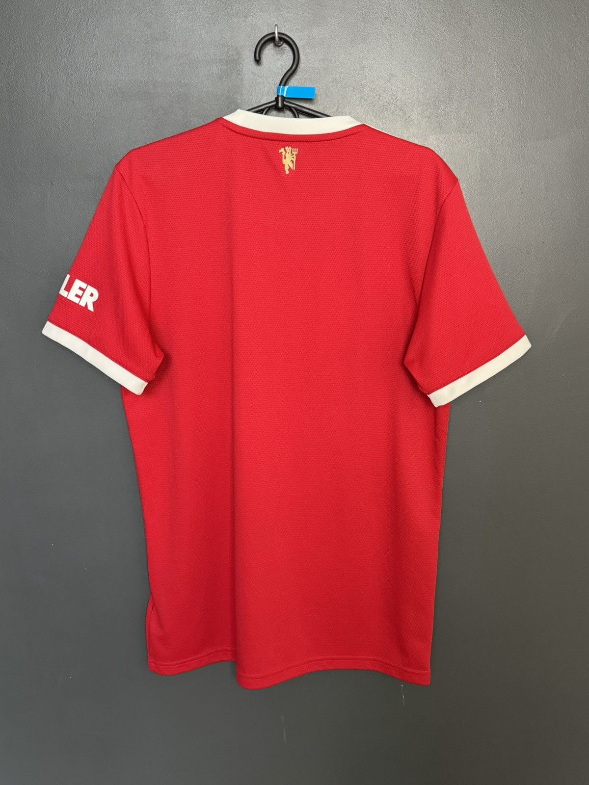 Adidas Manchester United 21/22 Home Football Jersey T-Shirt Size US M / EU 48-50 / 2 - 2 Thumbnail