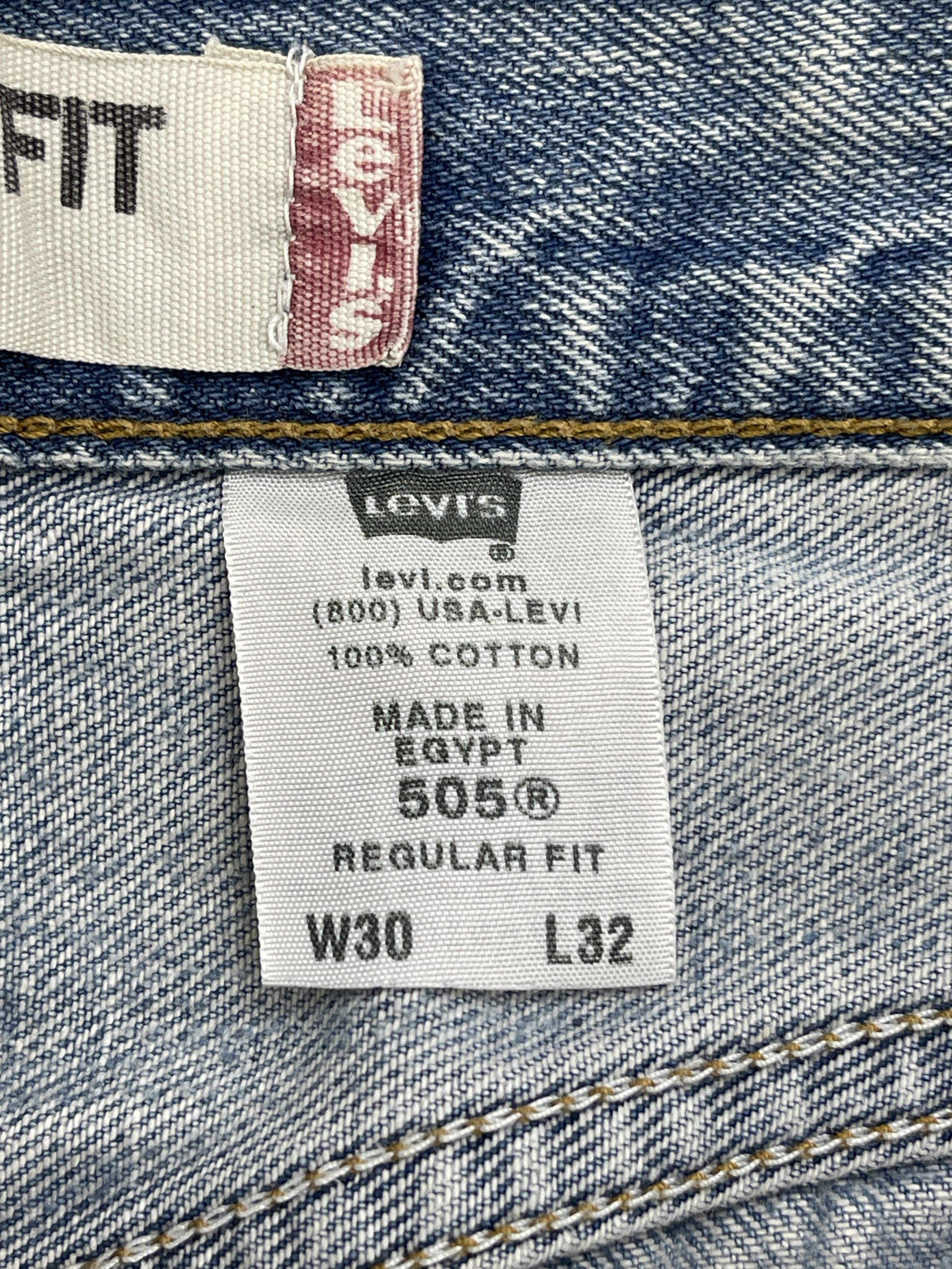 Levi's Vintage Levi's 505 Light Wash Distressed Jeans DP2574 Size US 29 - 7 Thumbnail