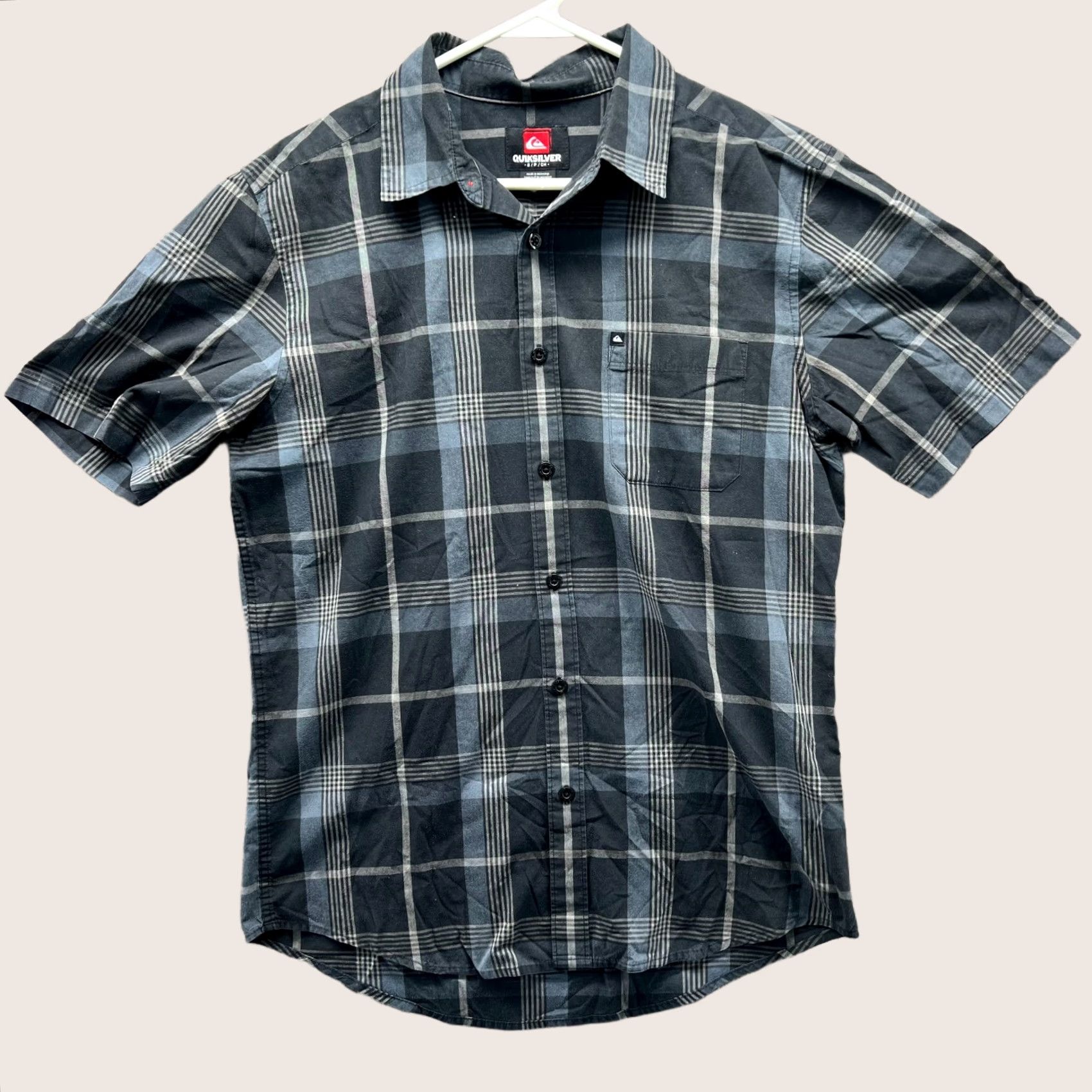 Quiksilver Quiksilver Shirt Men Small Black Blue Plaid Button-Down Short Sleeve Vintage Size US S / EU 44-46 / 1 - 1 Thumbnail