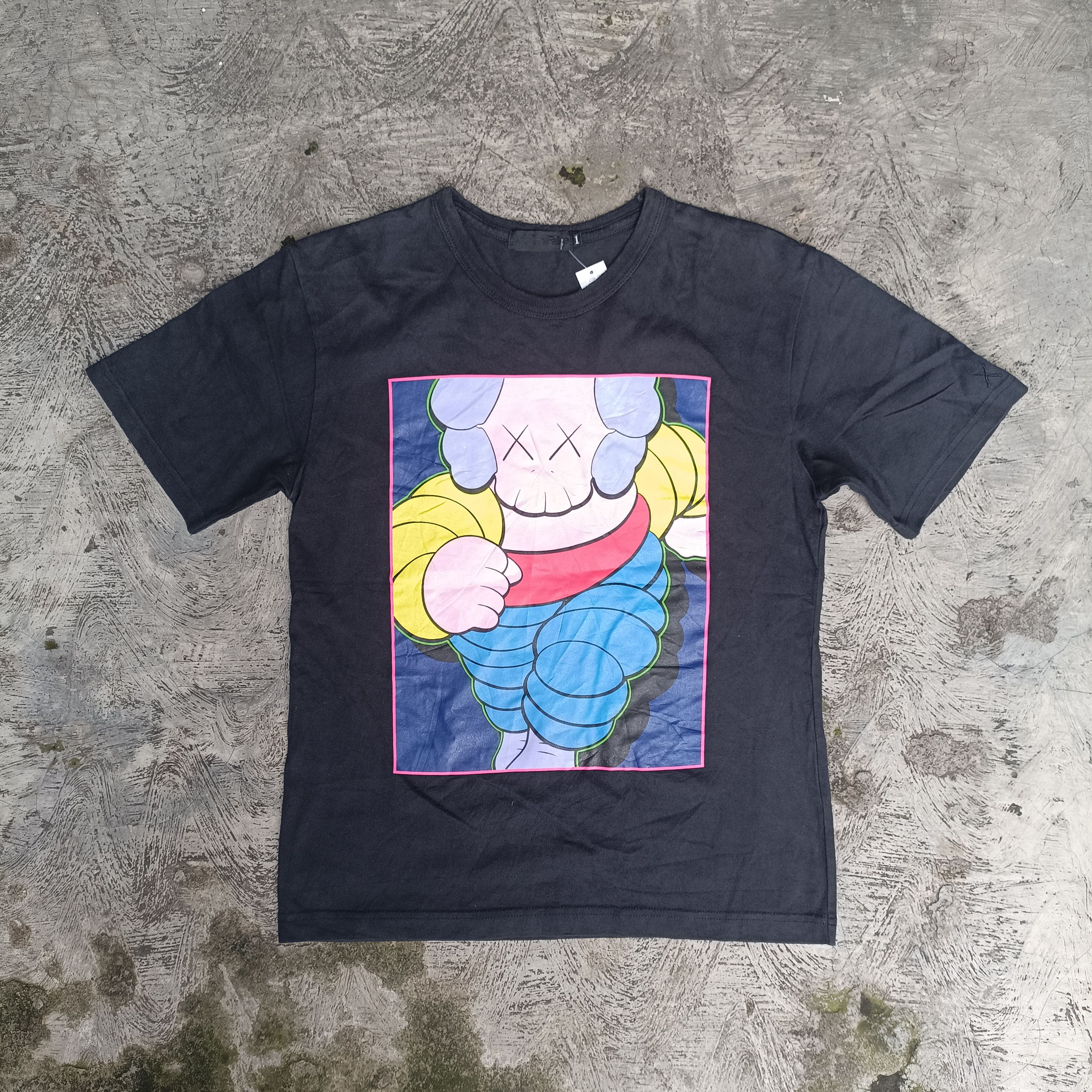 Kaws × Original Fake Original Fake Kaws Chum Tee 2006 Rip Off michelin man Size S / US 4 / IT 40 - 1 Thumbnail