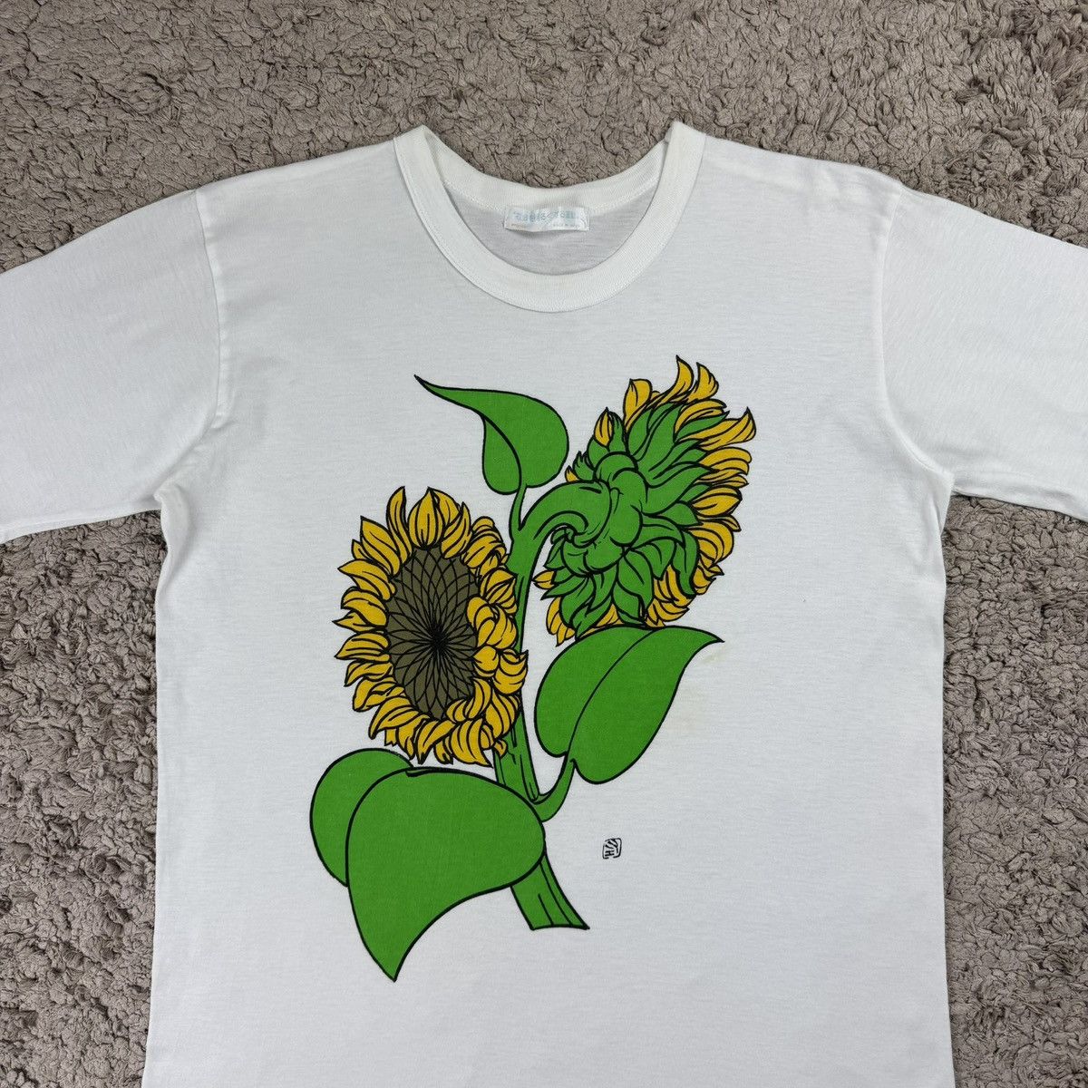 Vintage Vintage Japan Flora Sunflower Illustration T-shirt Size US M / EU 48-50 / 2 - 5 Thumbnail