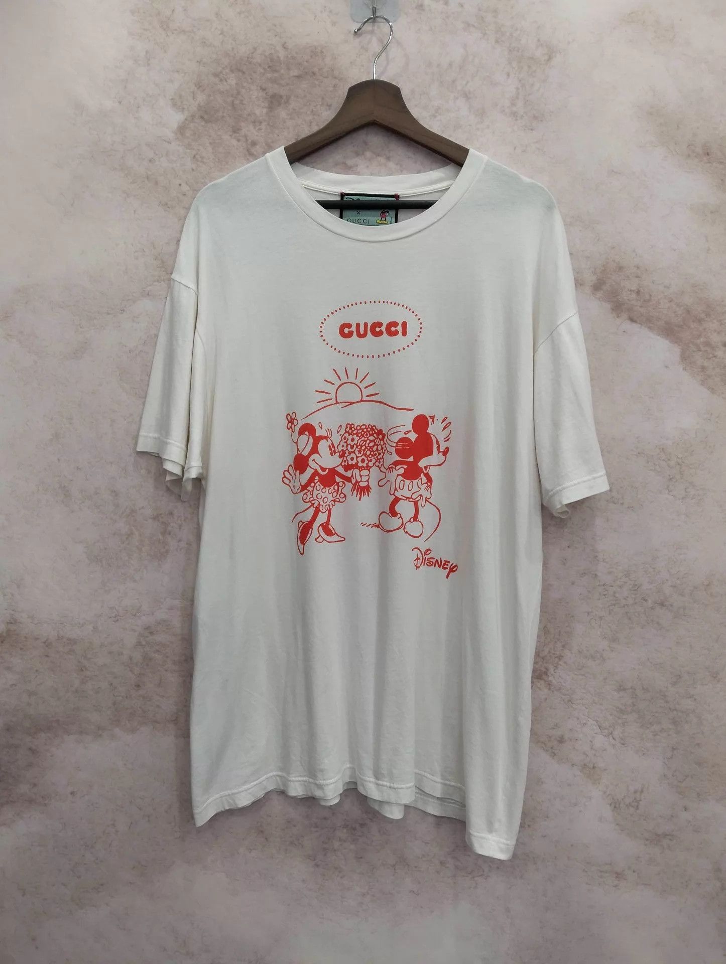 Gucci Gucci x Disney Mickey Short Sleeve Tee L 95 New Size US L / EU 52-54 / 3 - 1 Thumbnail