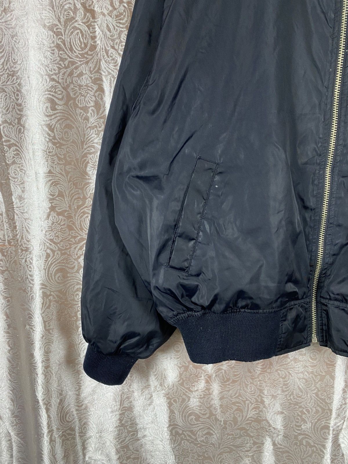 Guess Vintage GUESS Guess Club Bomber Jacket Big Logo Spellout USA Size US L / EU 52-54 / 3 - 7 Thumbnail