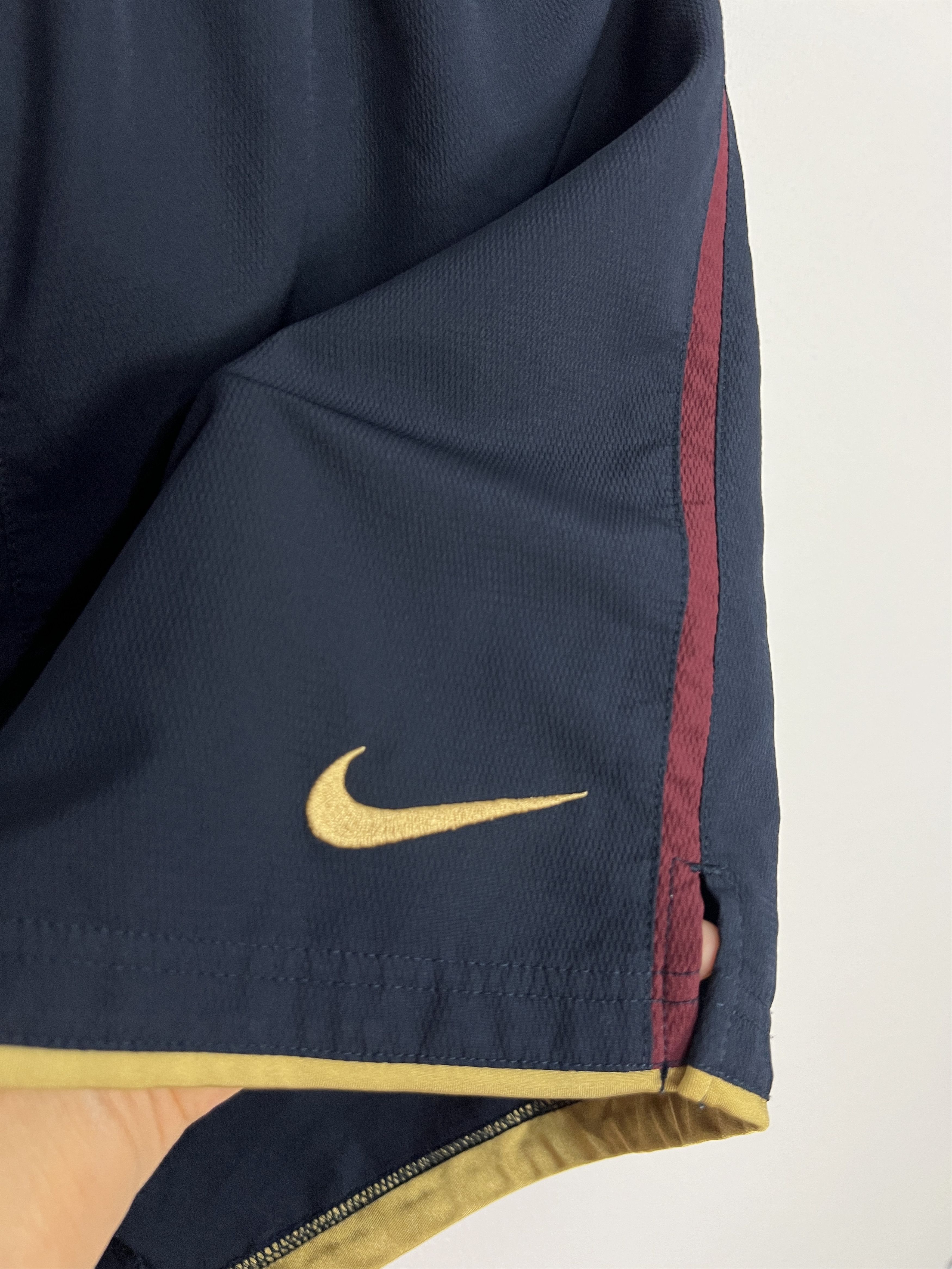 Nike Vintage Arsenal Football Shorts Soccer Gunners Athletic Rare Size US 32 / EU 48 - 5 Thumbnail