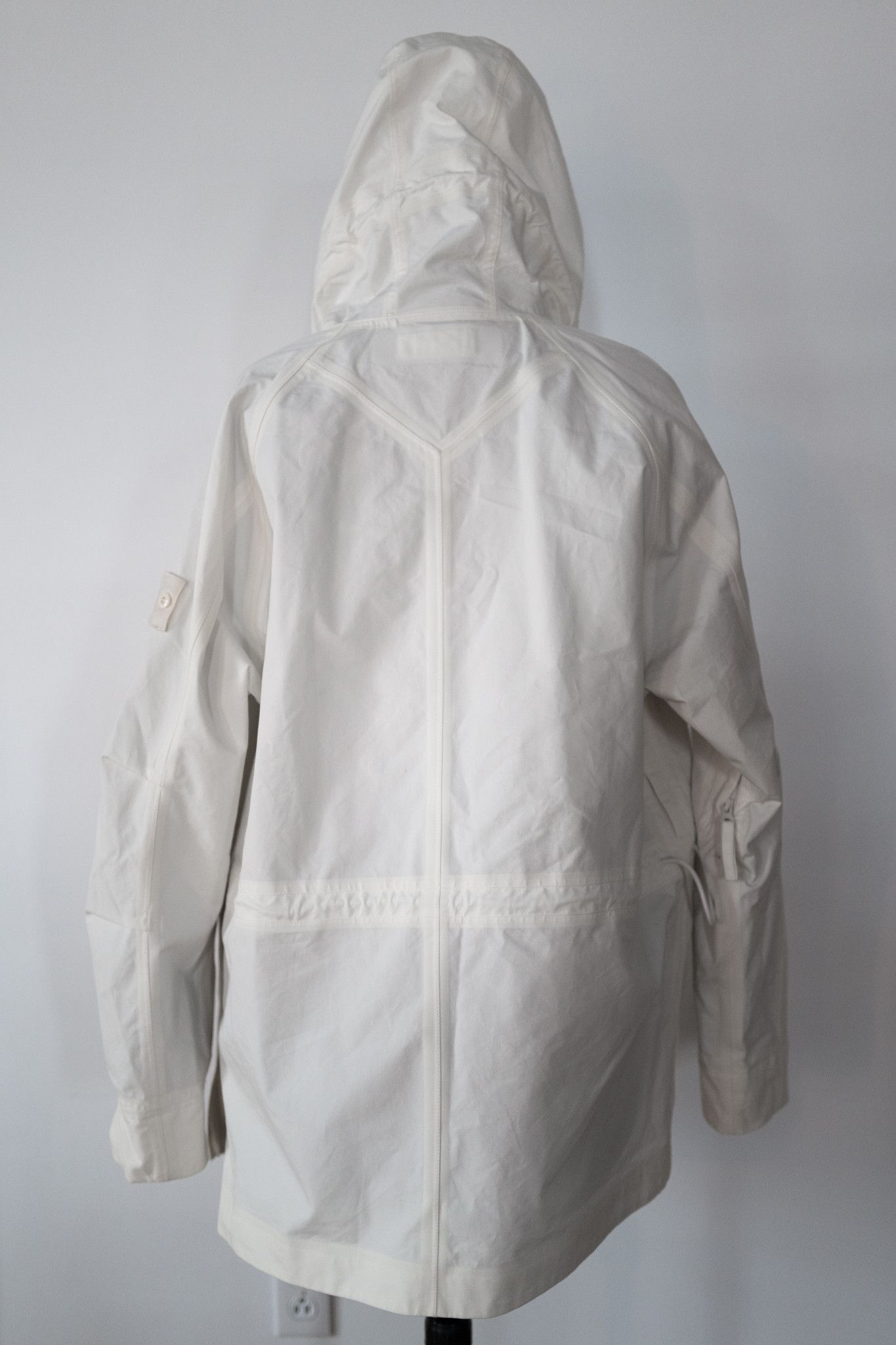 Stone Island STONE ISLAND PULLOVER PARKA GHOST PIECE WHITE SZ. L Size US L / EU 52-54 / 3 - 5 Thumbnail