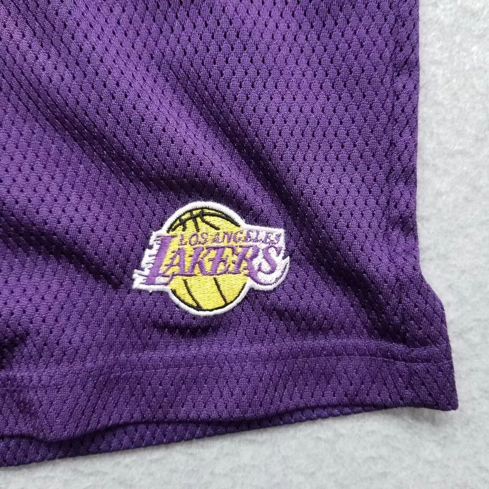 NBA Los Angeles Lakers Shorts Mens Medium Purple Pockets NBA Size US 36 / EU 52 - 2 Thumbnail