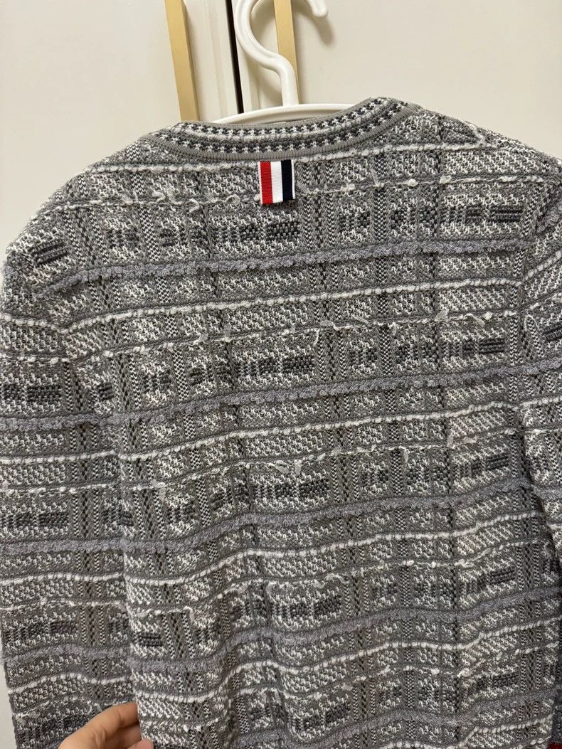 Thom Browne Thom Browne Gray small scented knit cardigan Size S / US 4 / IT 40 - 4 Thumbnail