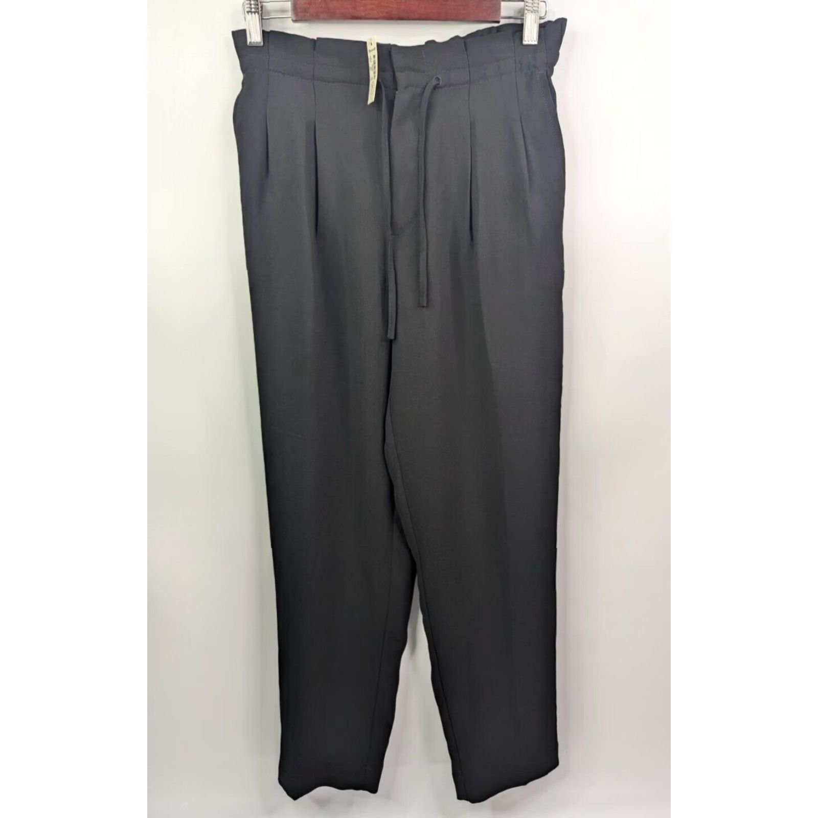 Madewell NWT Madewell Womens Pants Paperbag Drawstring Black Size 2 Tapered Elastic Waist Pockets MC990 Size 26" / US 2 / IT 38 - 2 Thumbnail