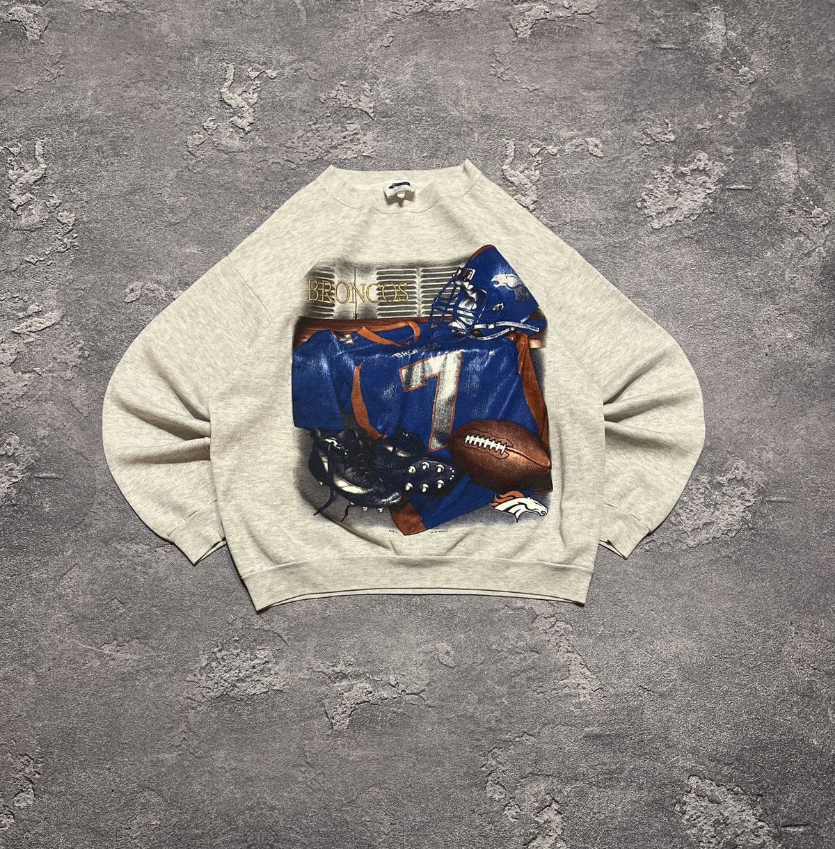 Vintage 1998 NFLP 90s BRONCOS Sweatshirt
