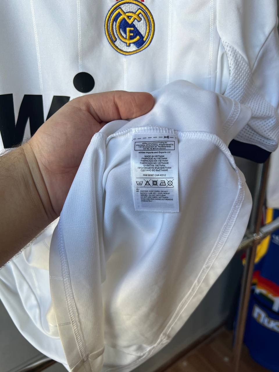 Adidas 2012/13 REAL MADRID HOME SOCCER FOOTBALL JERSEY SHIRT ADIDAS Size US M / EU 48-50 / 2 - 23 Thumbnail