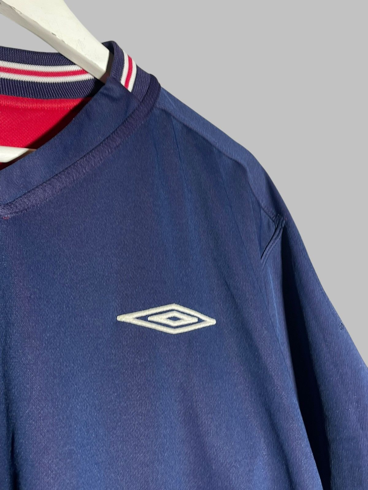 Umbro × Vintage England Umbro 2002 Reversible Vintage Football Shirt Size US XL / EU 56 / 4 - 12 Thumbnail
