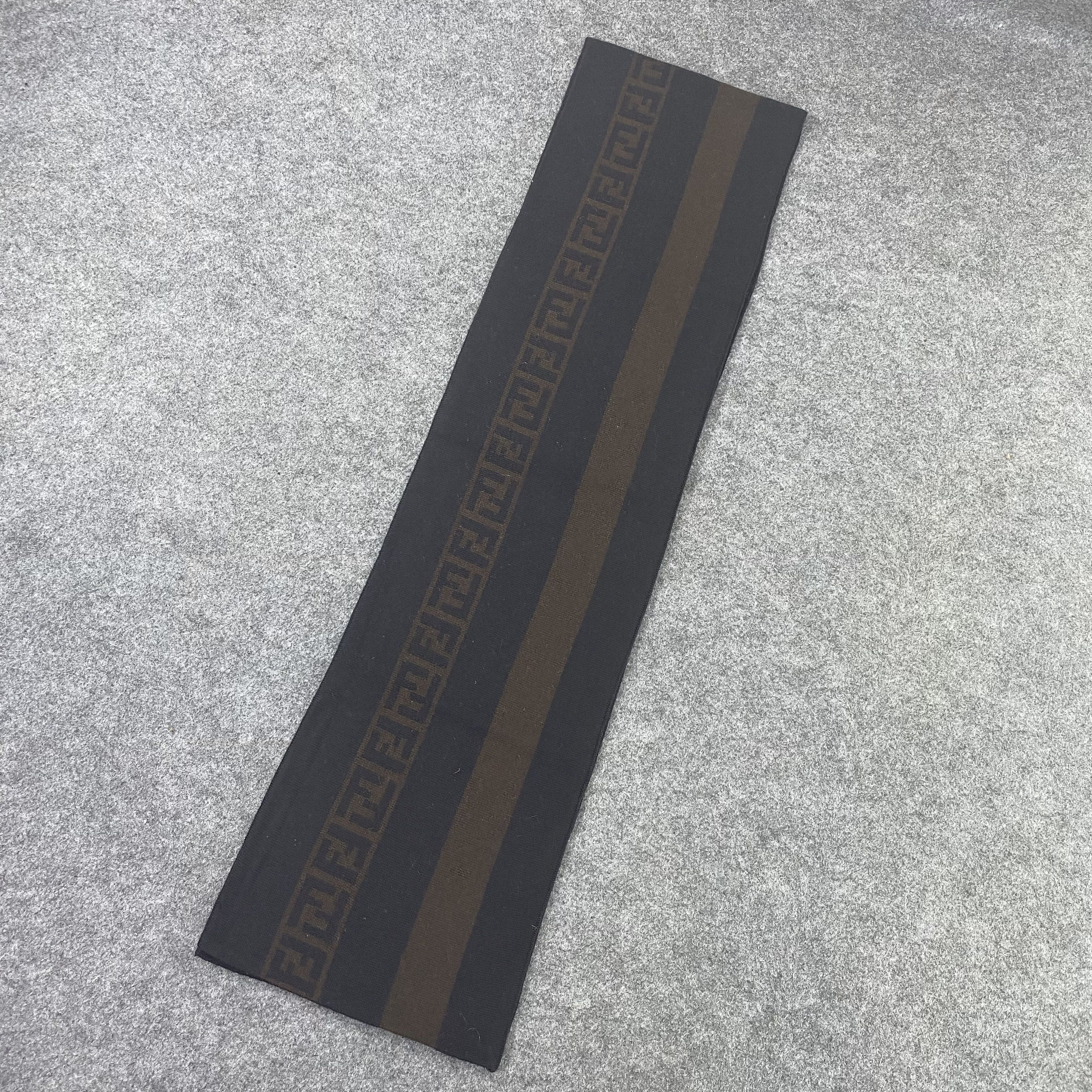 Fendi Fendi Scarf / Muffler / Neckwear -T1084 Size ONE SIZE - 3 Thumbnail