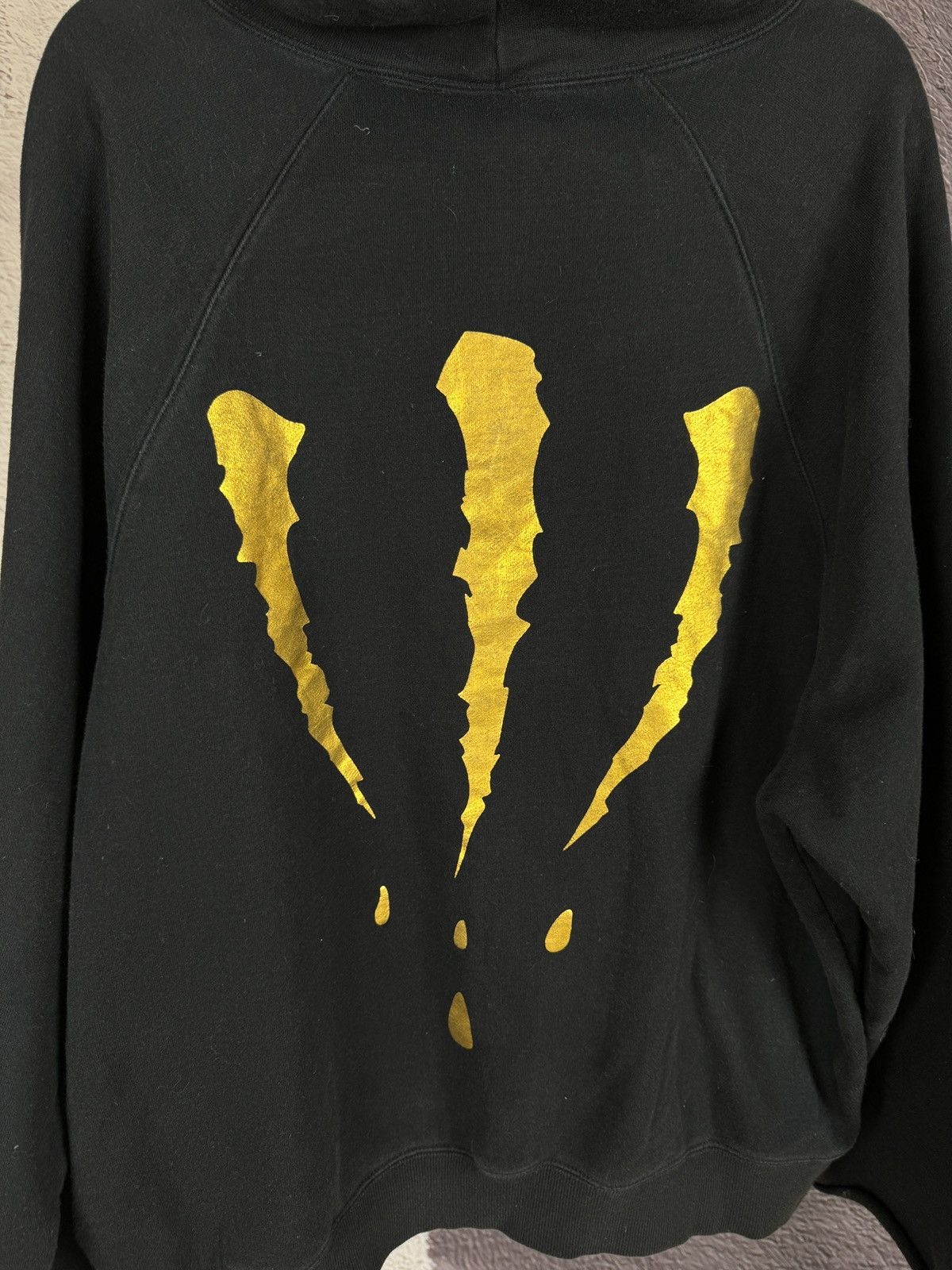 Designer Sua Moment Scratch Logo Pullover Hoodie Rare black Size US L / EU 52-54 / 3 - 13 Thumbnail