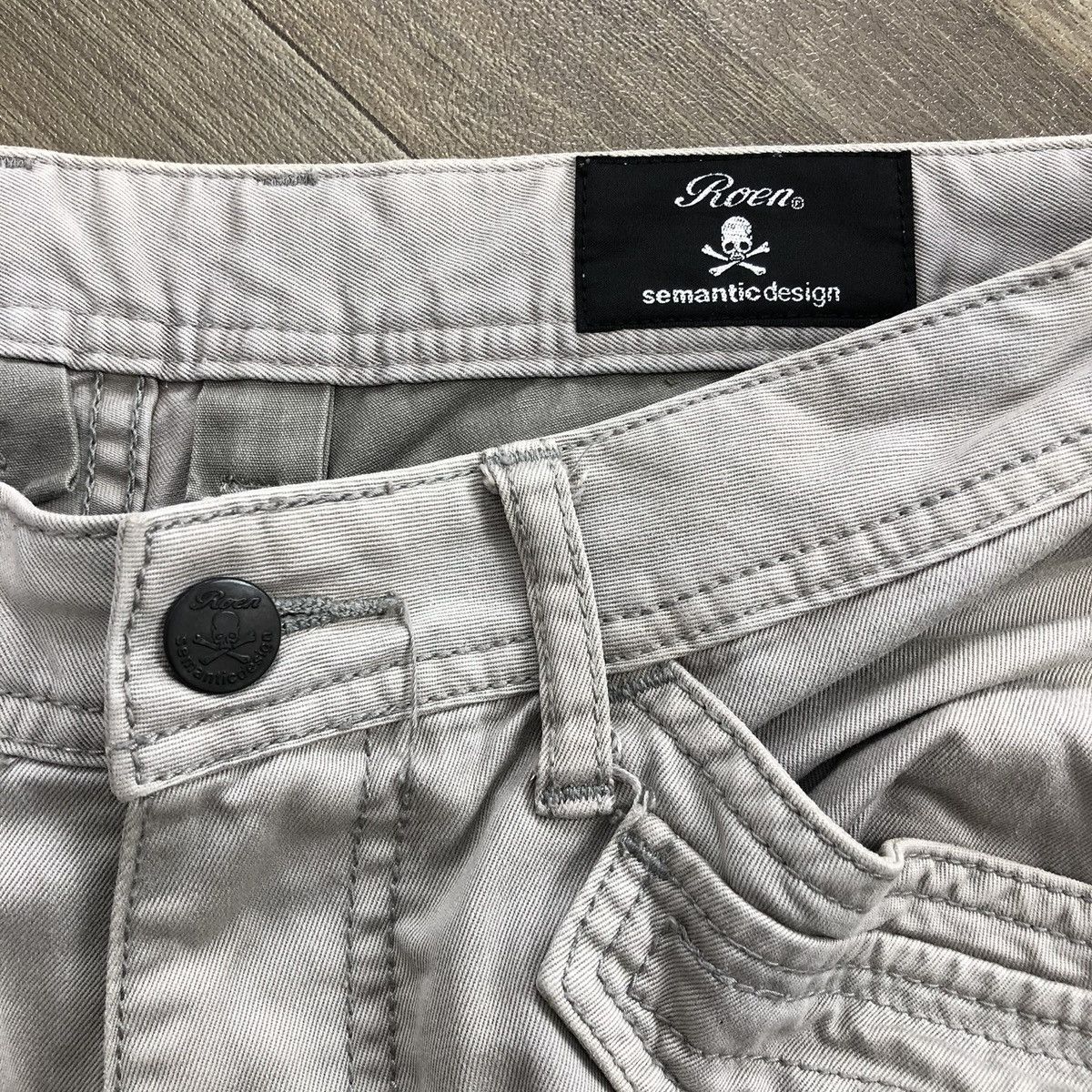 semanticdesign Roen x Semanticdesign Multipocket Punk Skulls Bondage Pants Size US 30 / EU 46 - 10 Thumbnail