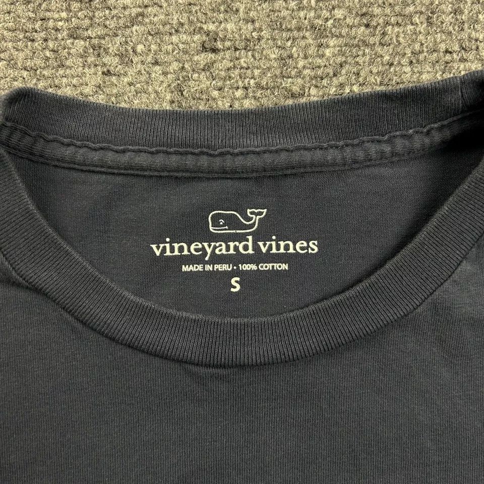 Vineyard Vines Vineyard Vines Shirt Mens Small Crew Neck Pocket Cotton Size US S / EU 44-46 / 1 - 2 Thumbnail
