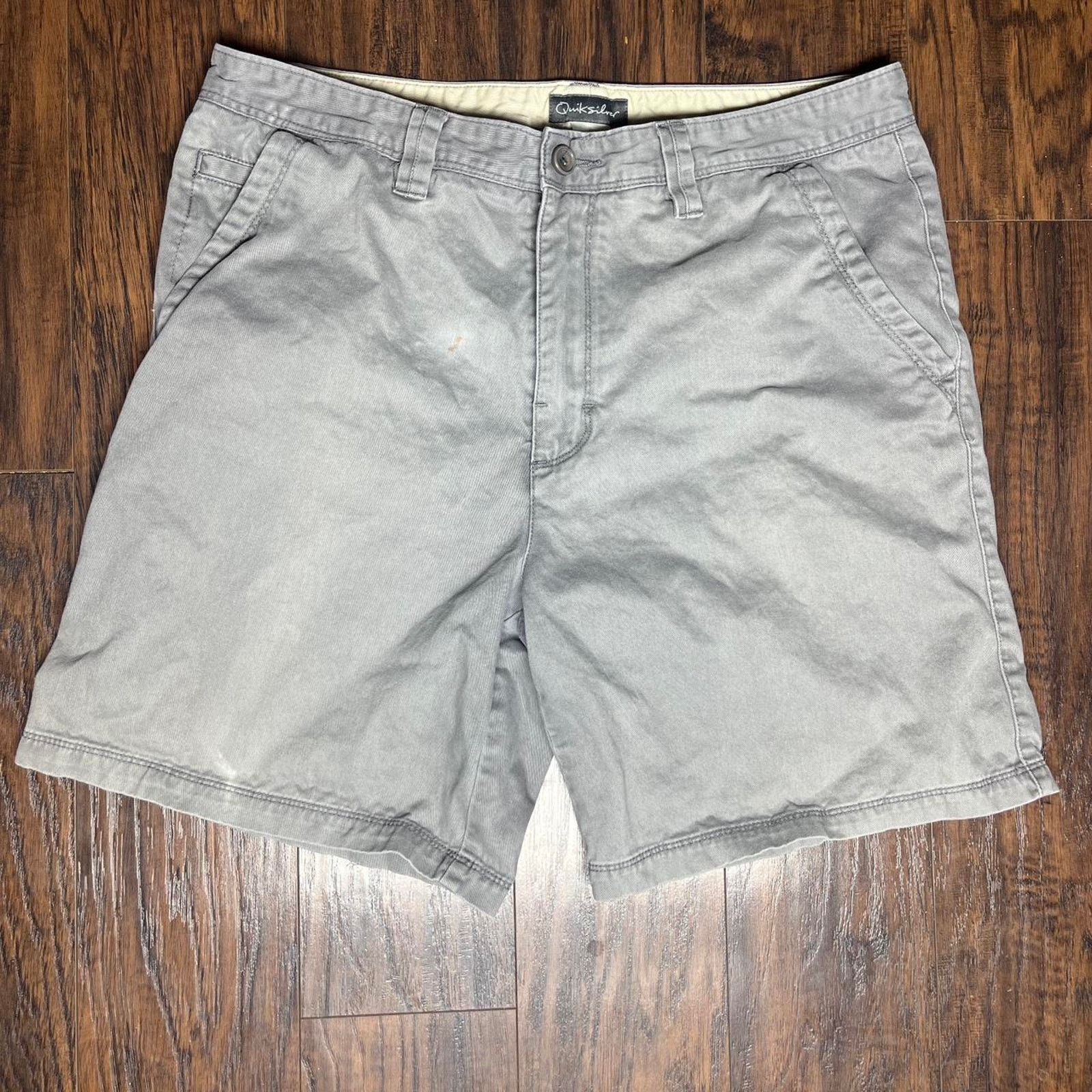 Quiksilver Y2k quick silver shorts Size US 34 / EU 50 - 1 Thumbnail