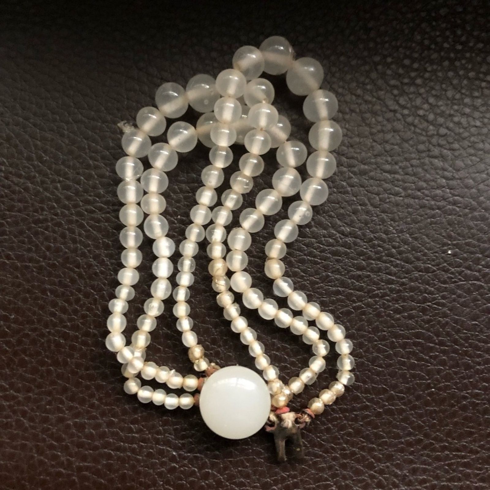 Vintage Vintage 1950s opalescent glass wedding bead bracelet Size ONE SIZE - 9 Thumbnail