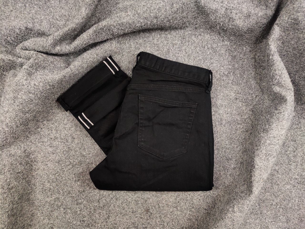 Uniqlo Selvedge Japan Style Black Denim Jeans