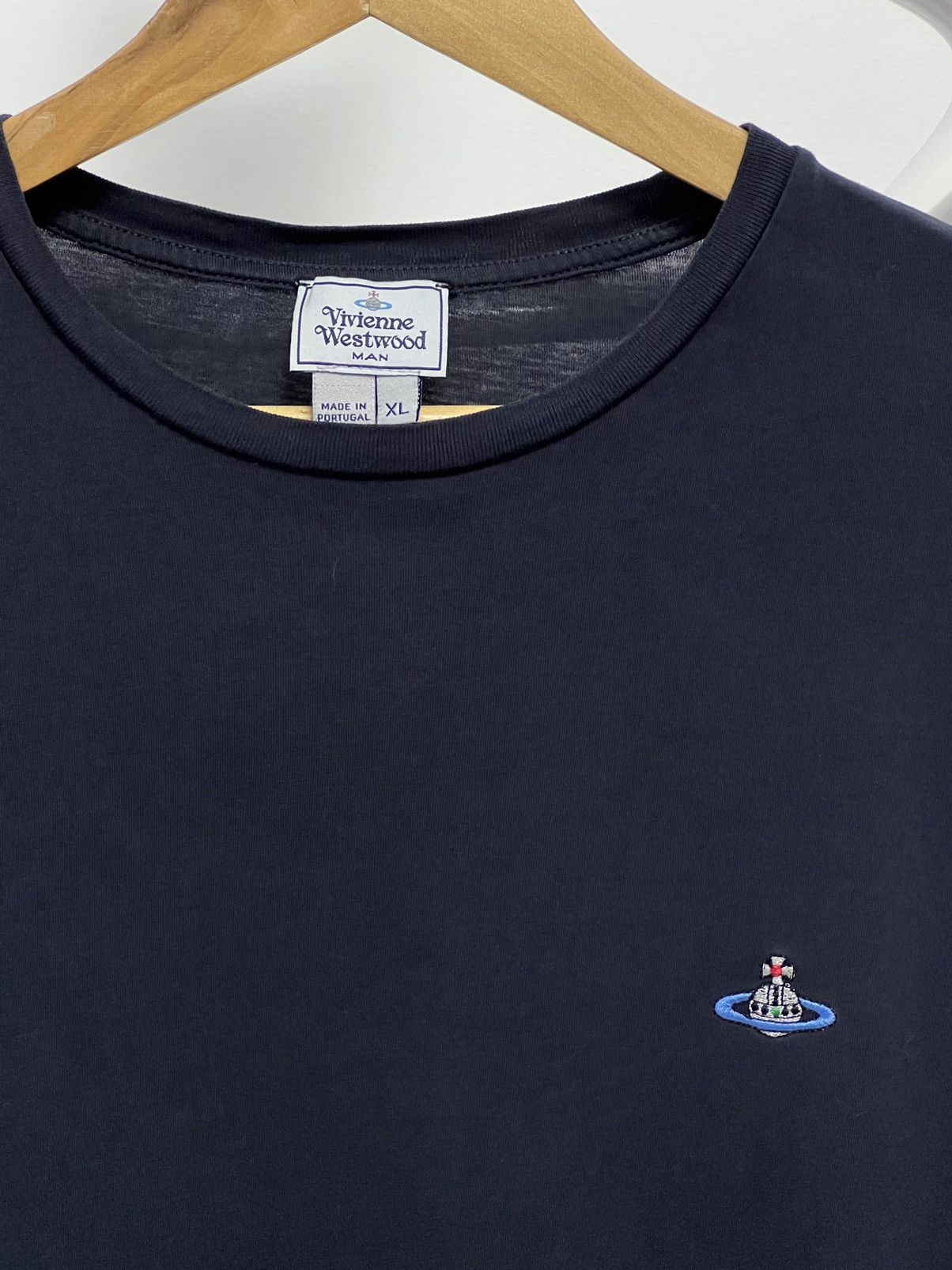 Vivienne Westwood Vivienne Westwood Orb Logo Navy T-Shirt Tee Size US XL / EU 56 / 4 - 3 Thumbnail