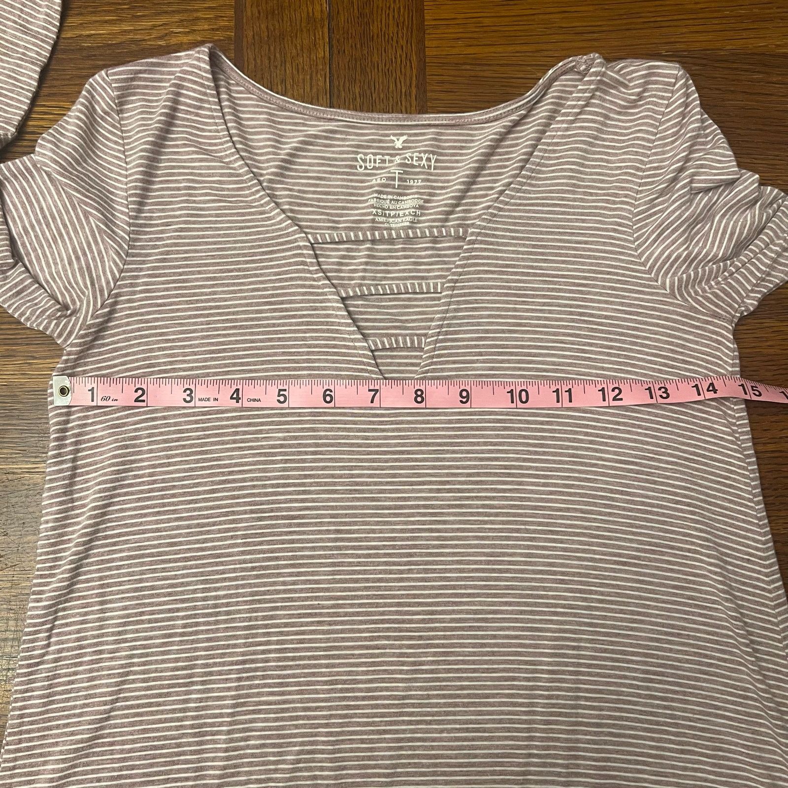 American Eagle Outfitters Vintage American Eagle Soft & Sexy Bell Sleeve Top Size XS Size XS / US 0-2 / IT 36-38 - 7 Thumbnail