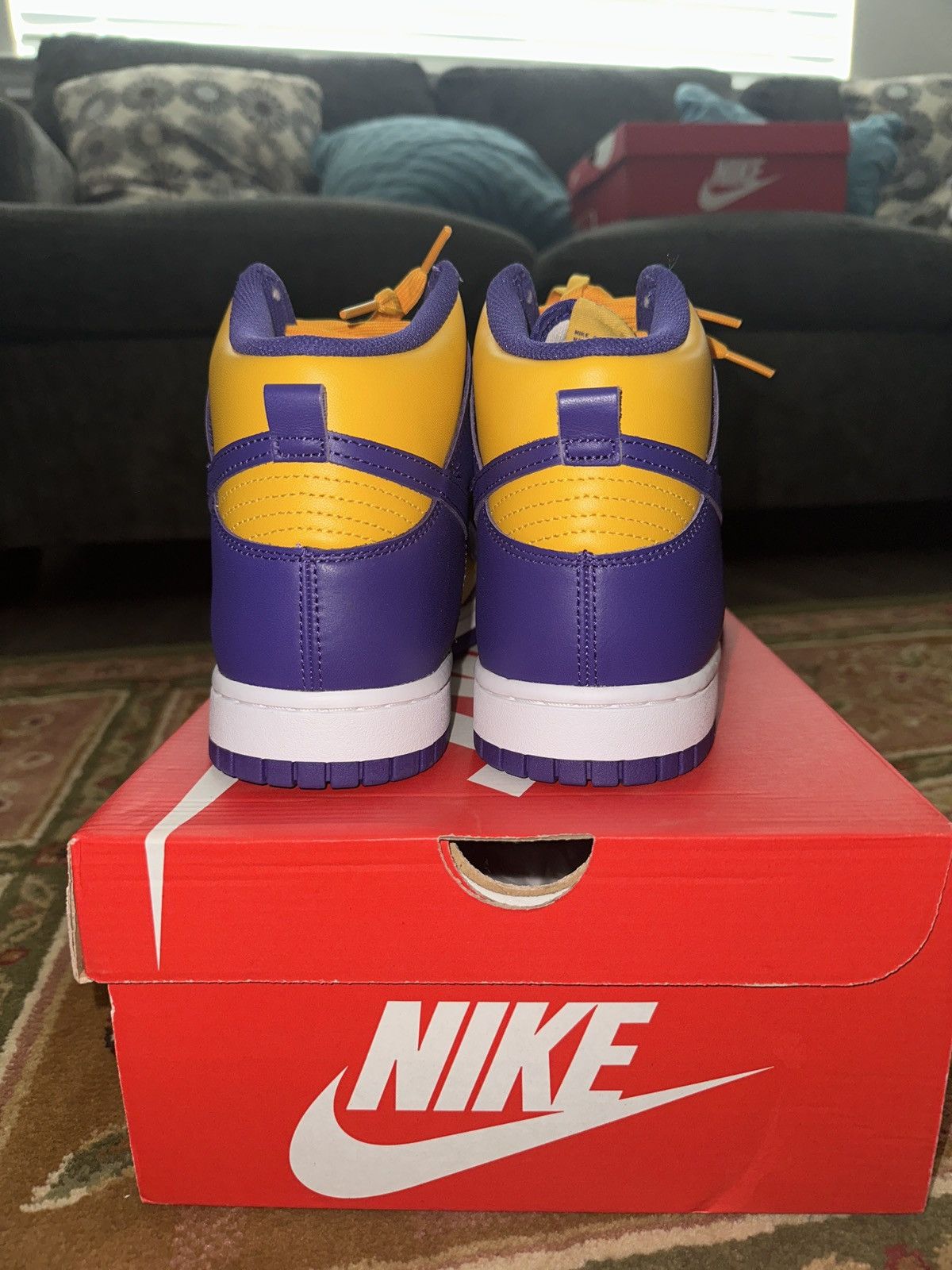 Nike Nike Dunk High “Lakers” Size US 11 / EU 44 - 4 Thumbnail
